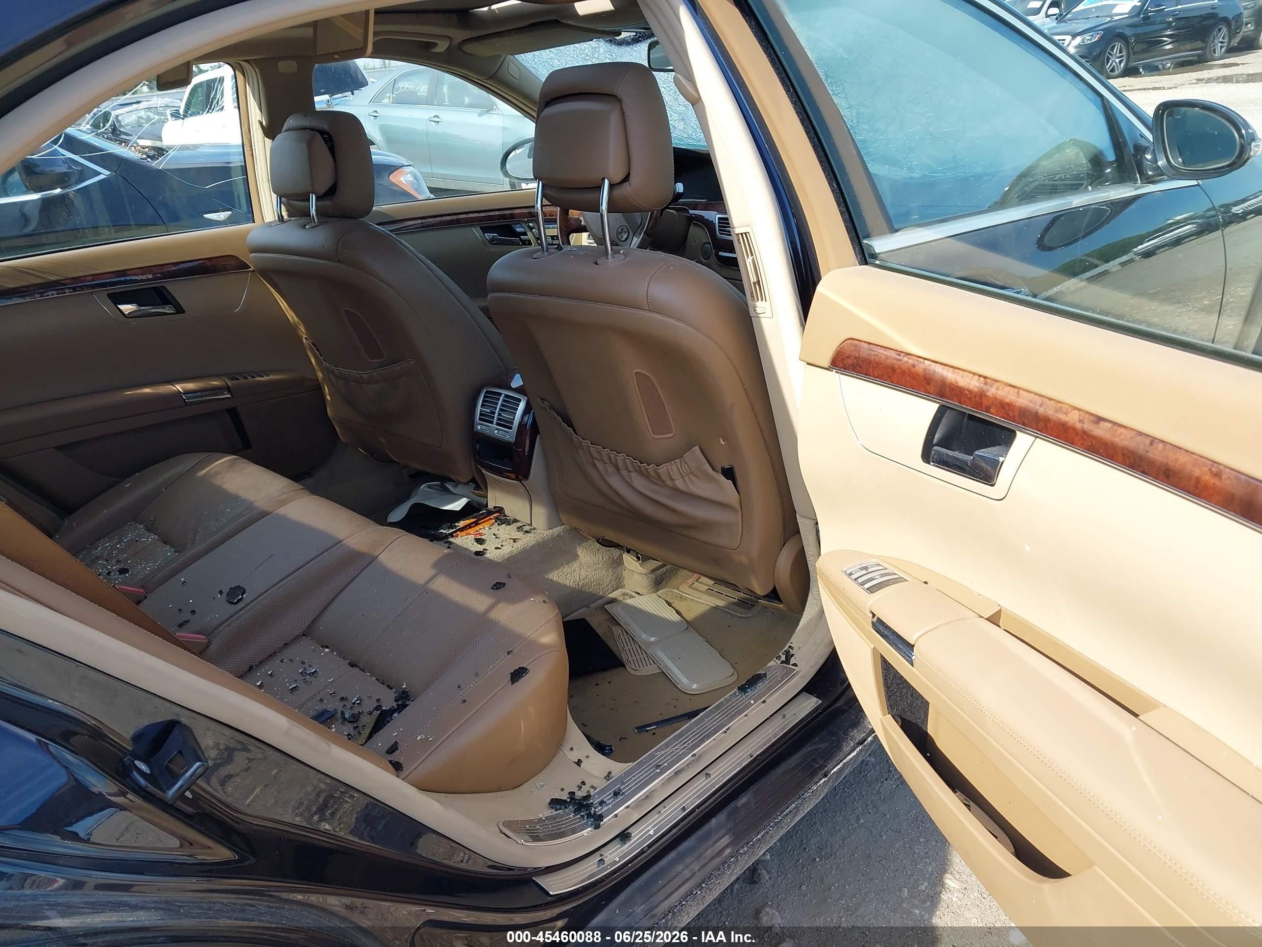 2008 Mercedes-benz S 550 4matic Black vin: WDDNG86X58A181211