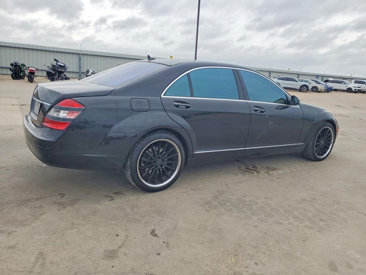 2009 Mercedes-benz S 550 4matic Black vin: WDDNG86X59A247581