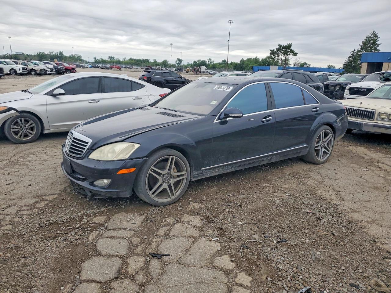 2008 Mercedes-benz S 550 4matic Black vin: WDDNG86X68A184604