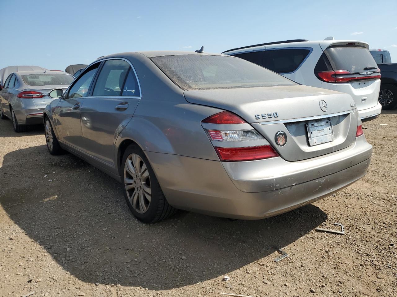 2009 Mercedes-benz S 550 4matic Cream vin: WDDNG86X69A244382