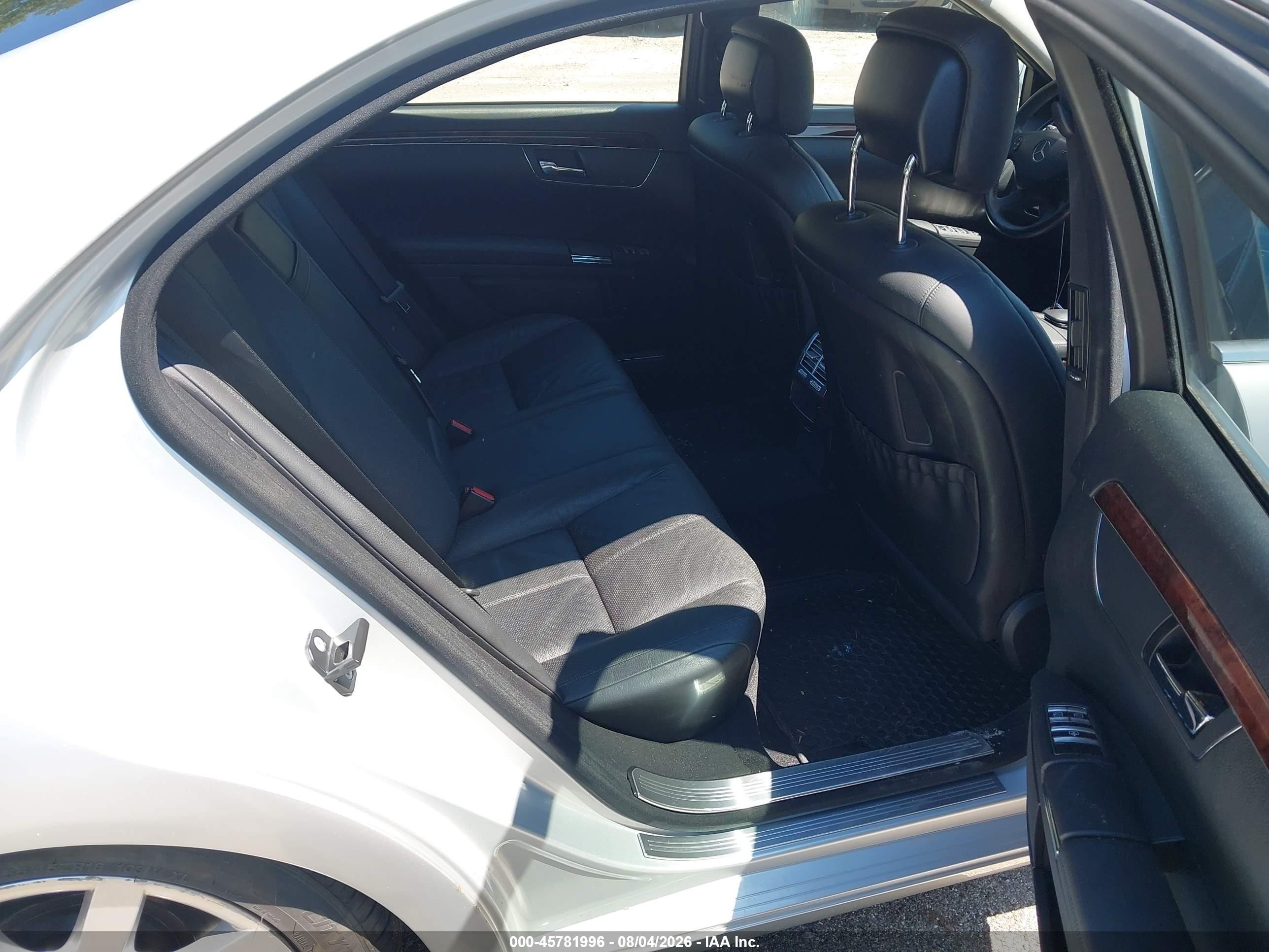 2007 Mercedes-benz S 550 4matic Серебряный vin: WDDNG86X97A138974