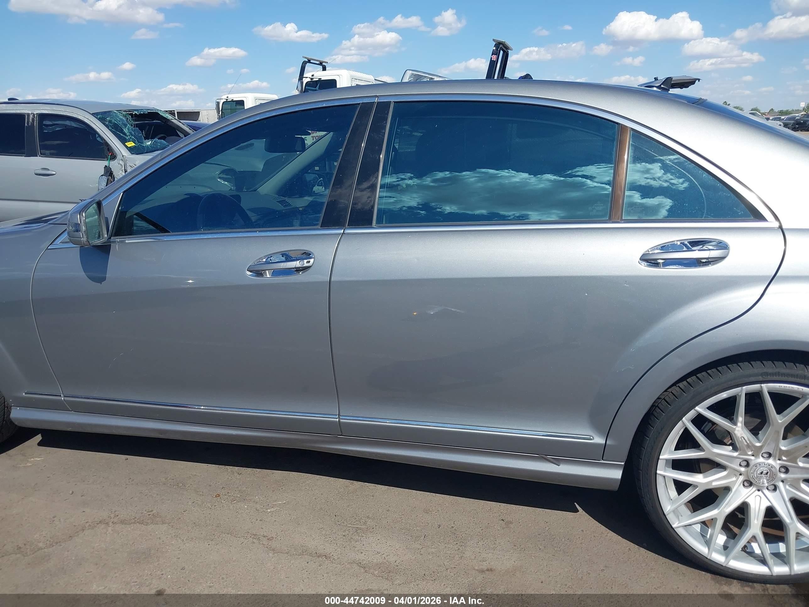 2012 Mercedes-benz S 350 Bluetec 4matic Silver vin: WDDNG8DB0CA420972