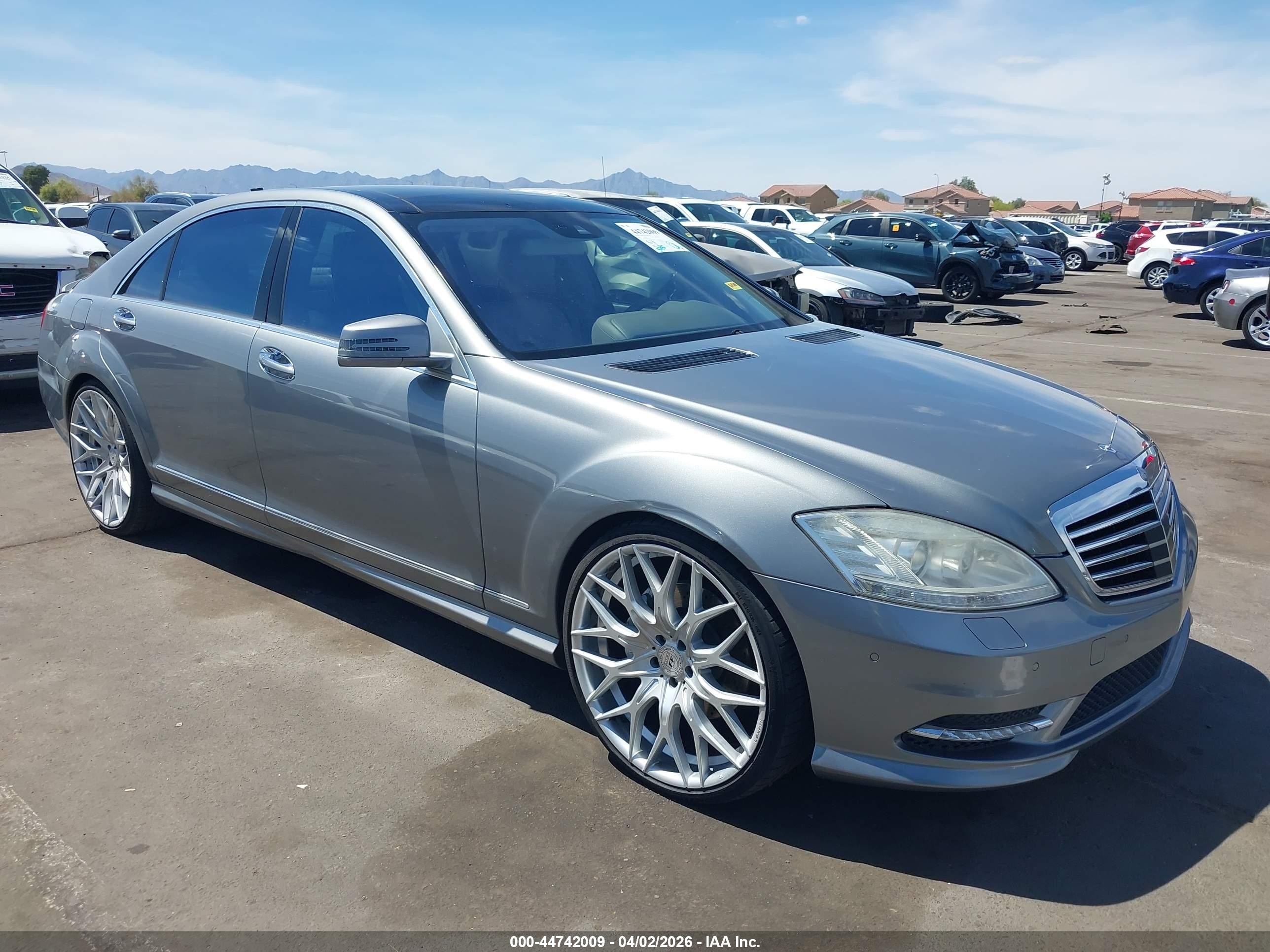 2012 Mercedes-benz S 350 Bluetec 4matic Silver vin: WDDNG8DB0CA420972