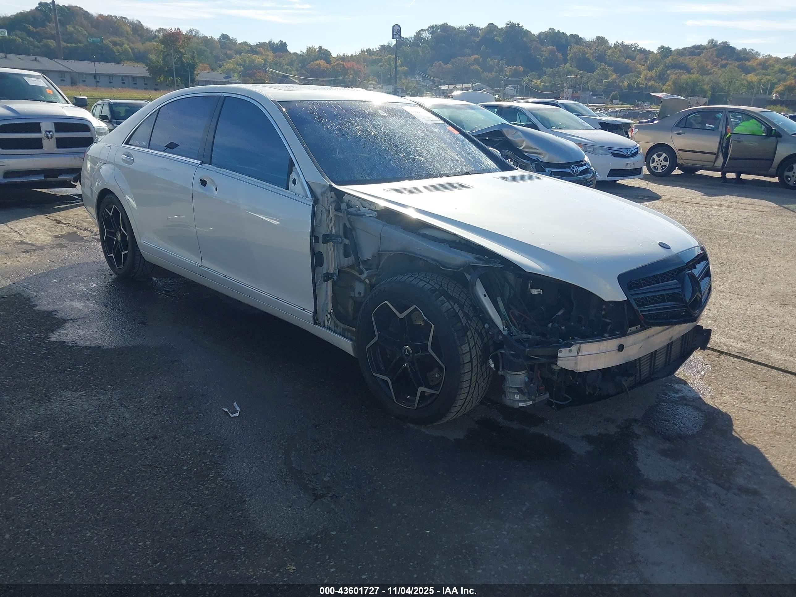 2012 Mercedes-benz S 350 Bluetec 4matic White vin: WDDNG8DBXCA423023