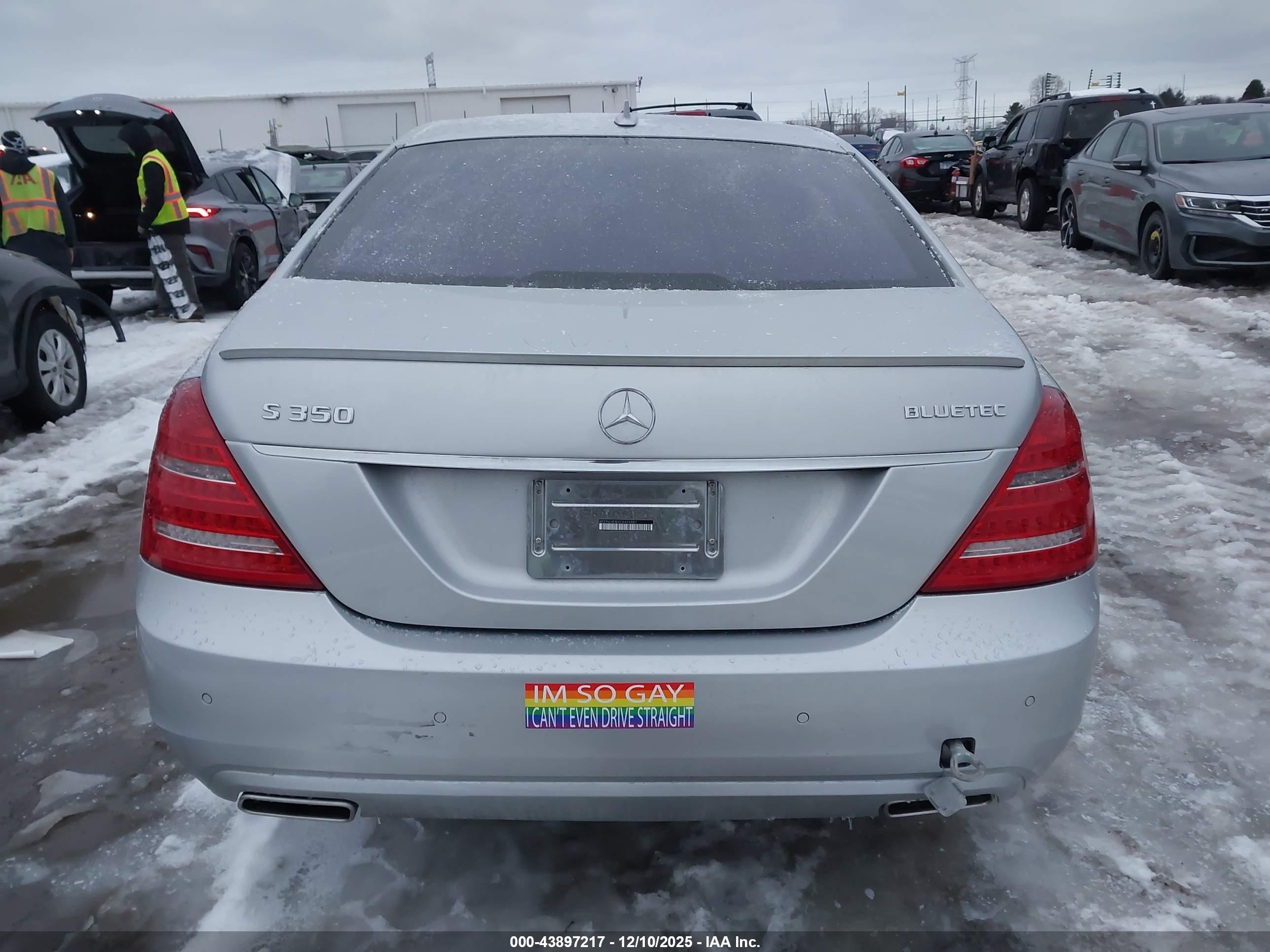 2012 Mercedes-benz S 350 Bluetec 4matic Silver vin: WDDNG8DBXCA426987
