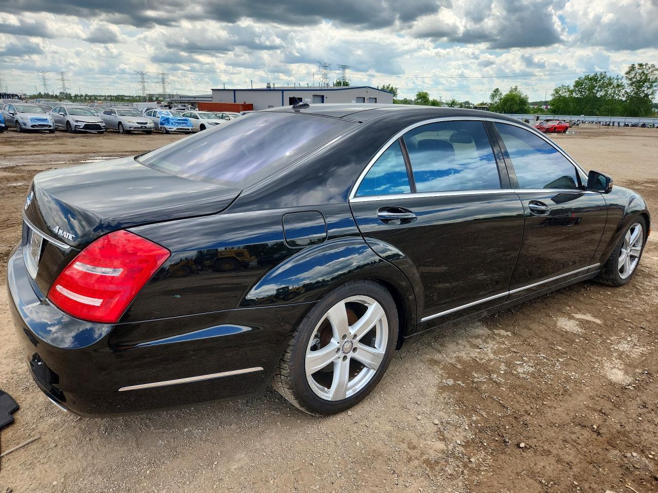 2011 Mercedes-benz S 550 4matic Black vin: WDDNG8GB9BA387318