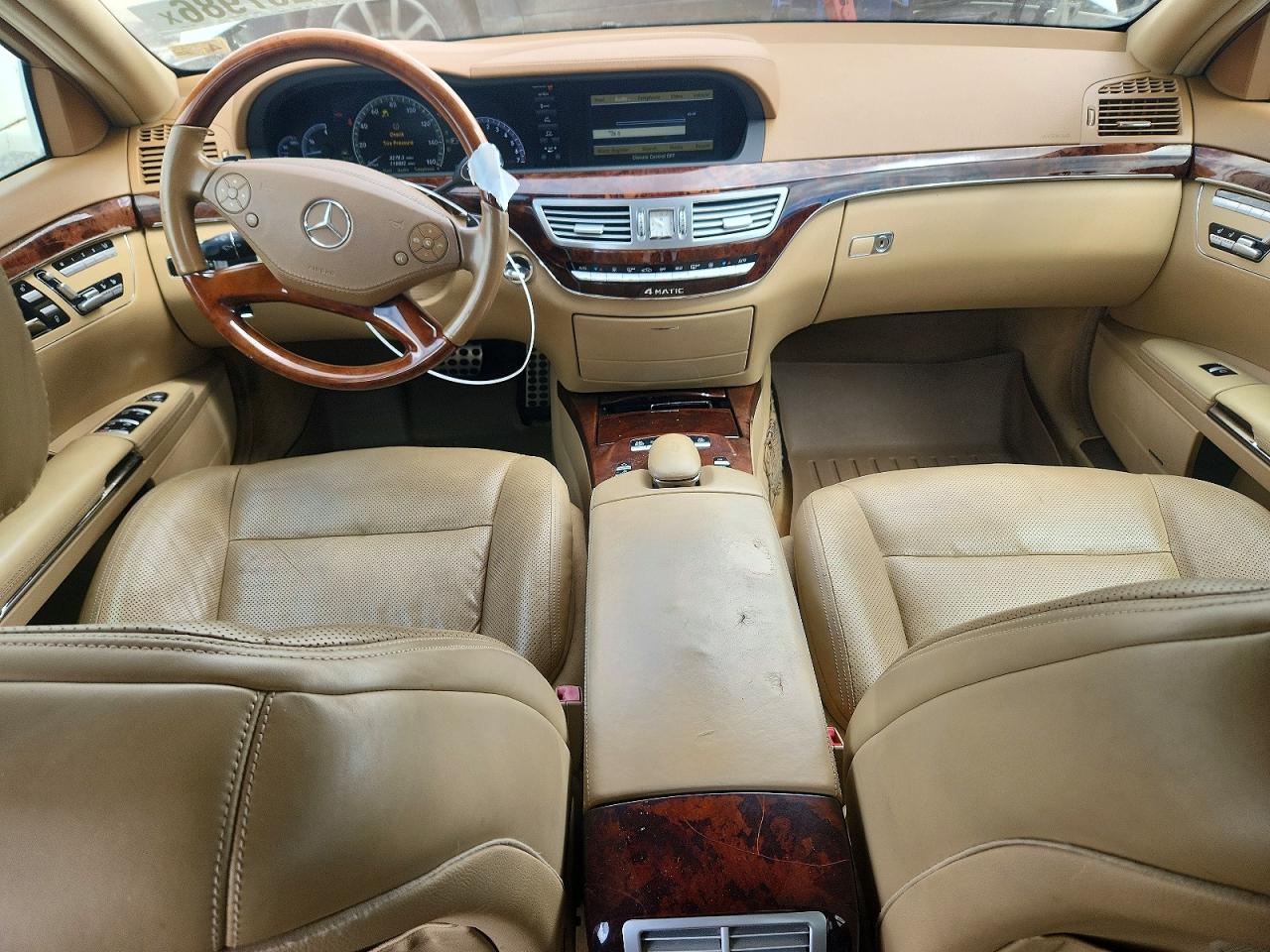 2010 Mercedes-benz S 550 4matic White vin: WDDNG8GBXAA319348