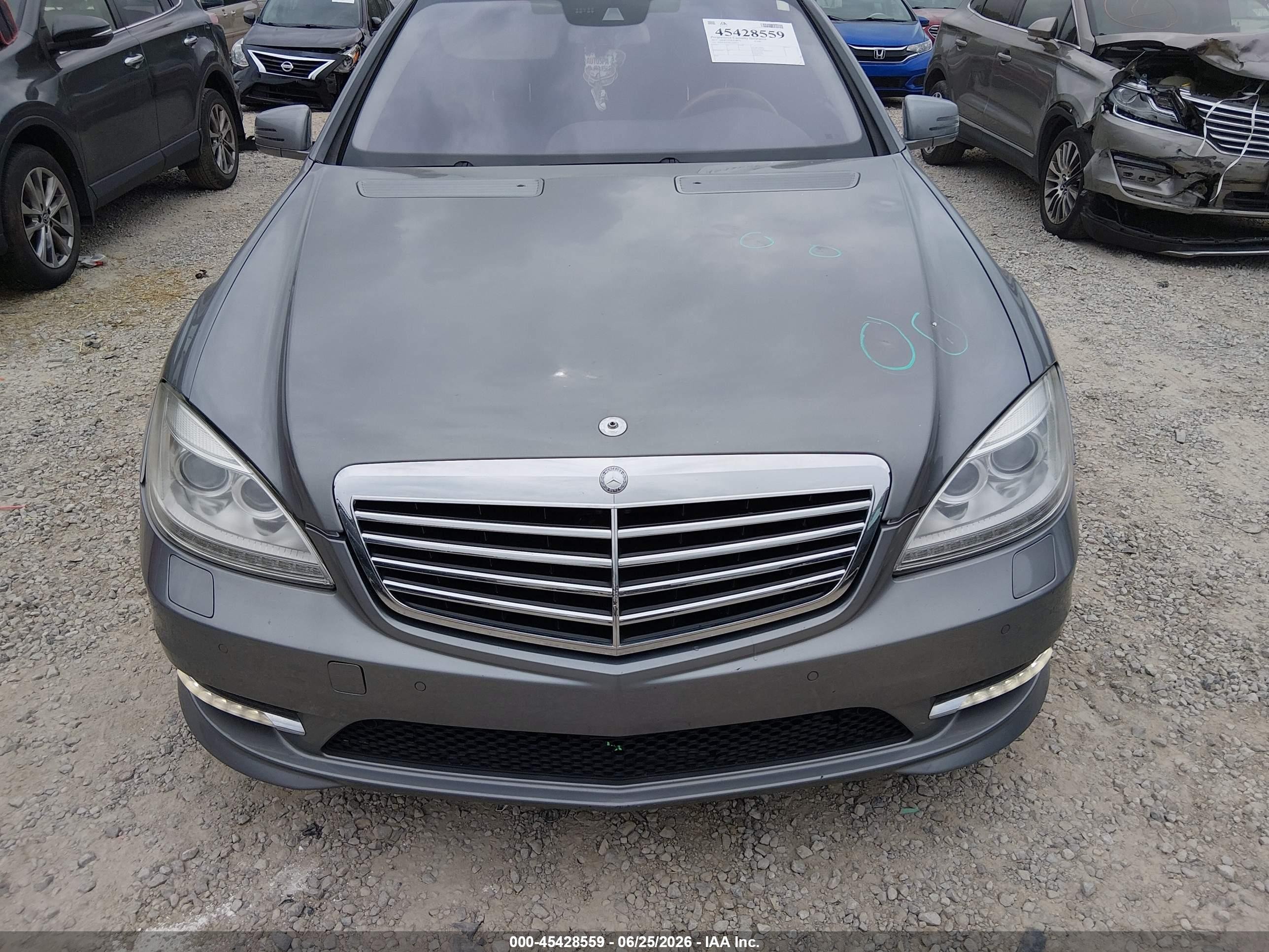 2012 Mercedes-benz S 550 4matic Gray vin: WDDNG9EB0CA420054