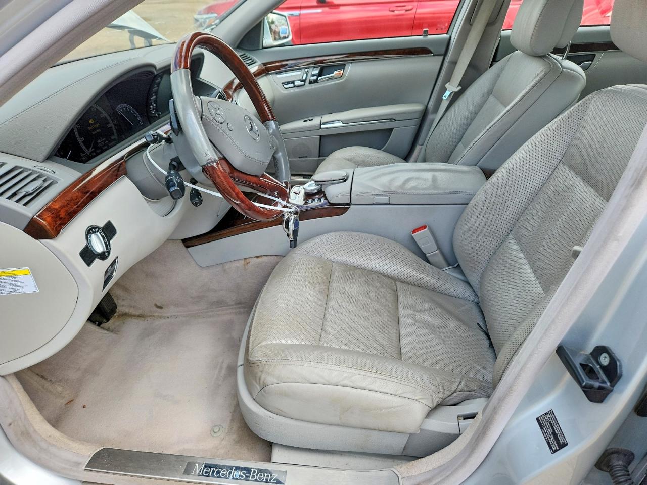 2012 Mercedes-benz S 550 4matic Серебряный vin: WDDNG9EB0CA469304