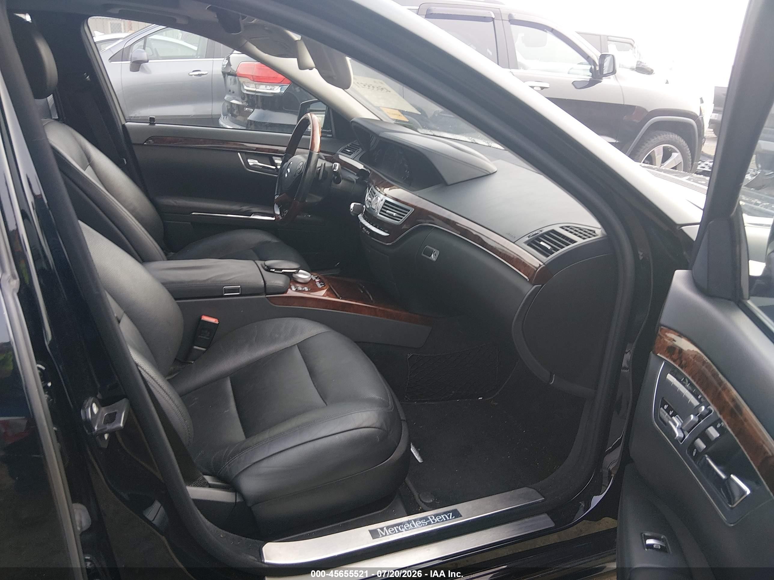 2013 Mercedes-benz S 550 4matic Black vin: WDDNG9EB0DA496634
