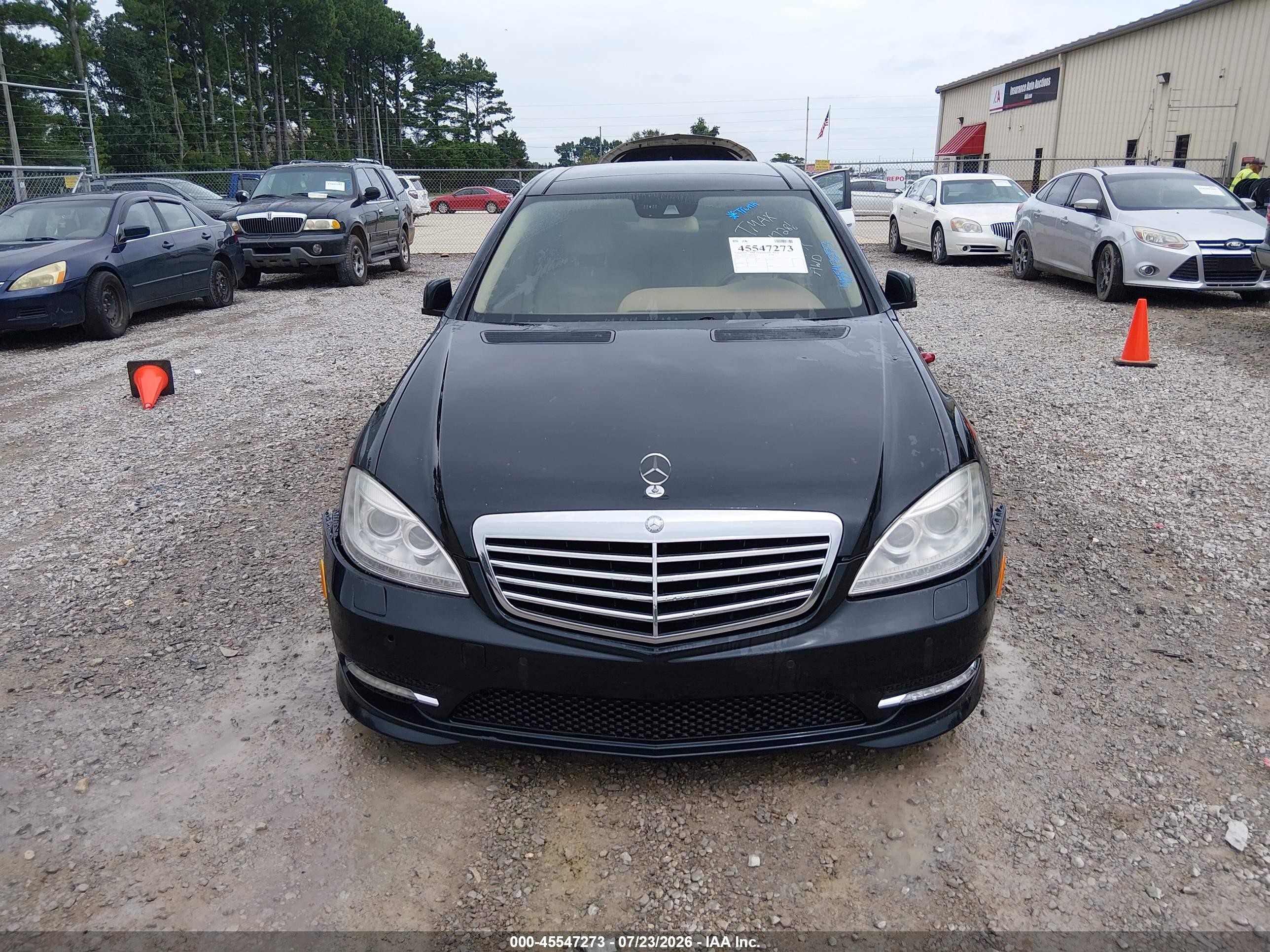2013 Mercedes-benz S 550 4matic Серый vin: WDDNG9EB0DA517286
