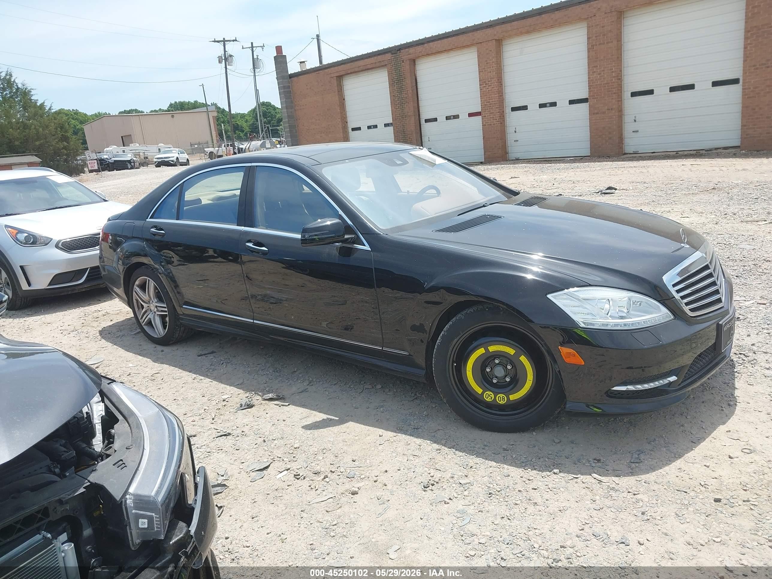 2013 Mercedes-benz S 550 4matic Black vin: WDDNG9EB0DA526845