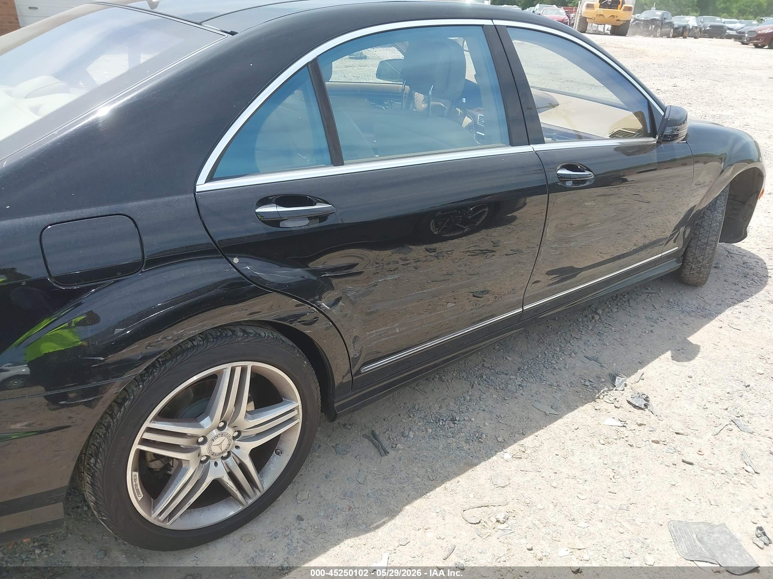 2013 Mercedes-benz S 550 4matic Black vin: WDDNG9EB0DA526845