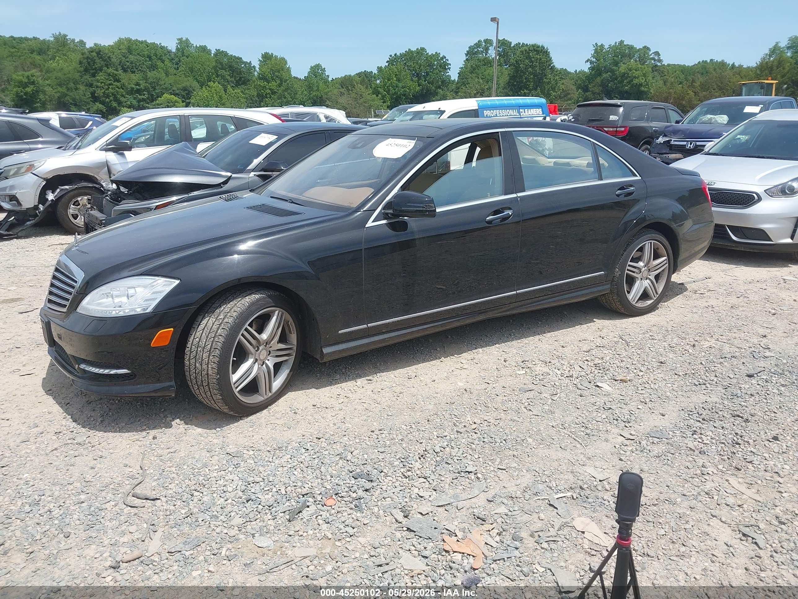 2013 Mercedes-benz S 550 4matic Black vin: WDDNG9EB0DA526845