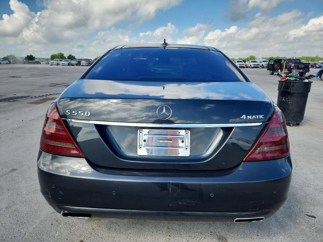 2012 Mercedes-benz S 550 4matic Blue vin: WDDNG9EB1CA436313