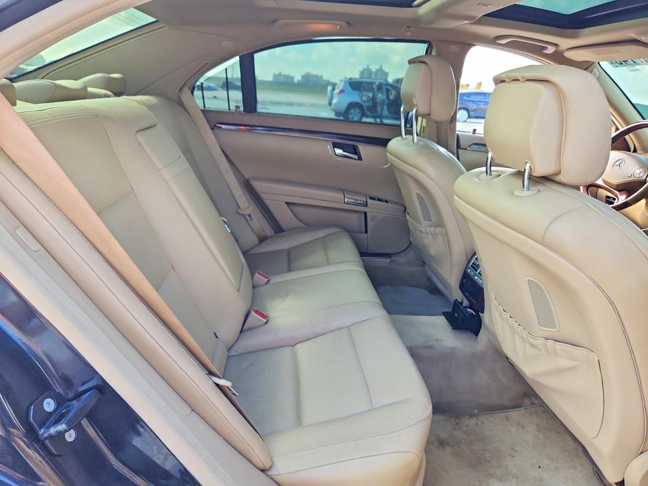 2012 Mercedes-benz S 550 4matic Blue vin: WDDNG9EB1CA436313