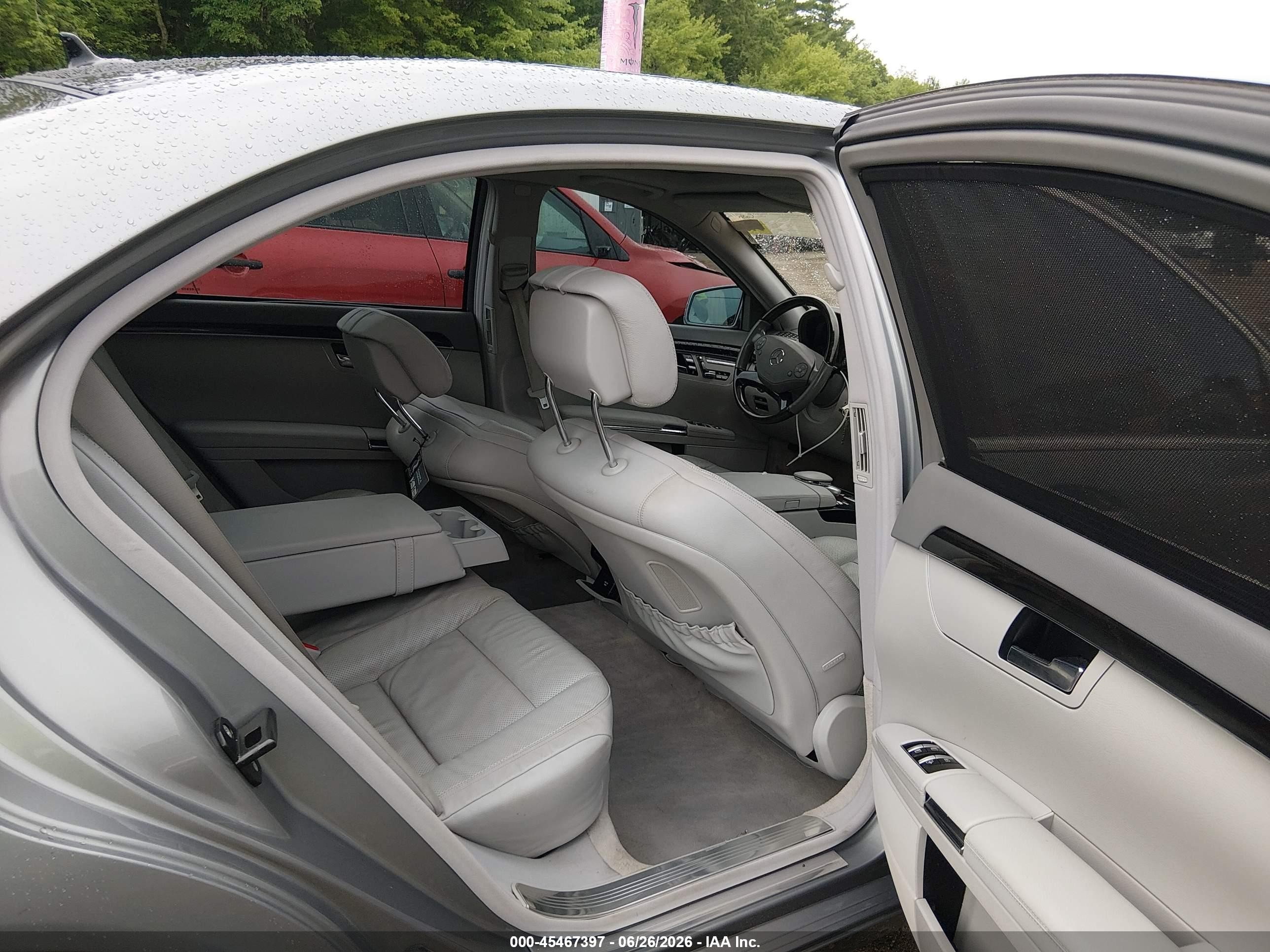 2013 Mercedes-benz S 550 4matic Silver vin: WDDNG9EB2DA535711