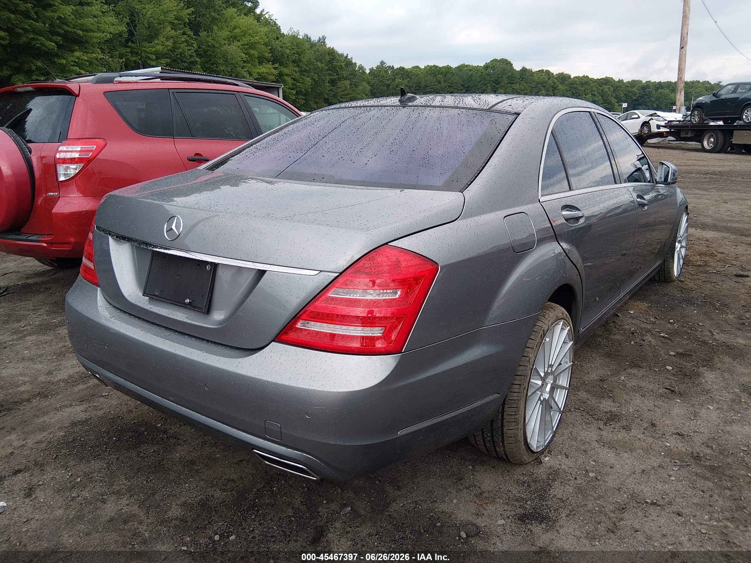 2013 Mercedes-benz S 550 4matic Silver vin: WDDNG9EB2DA535711