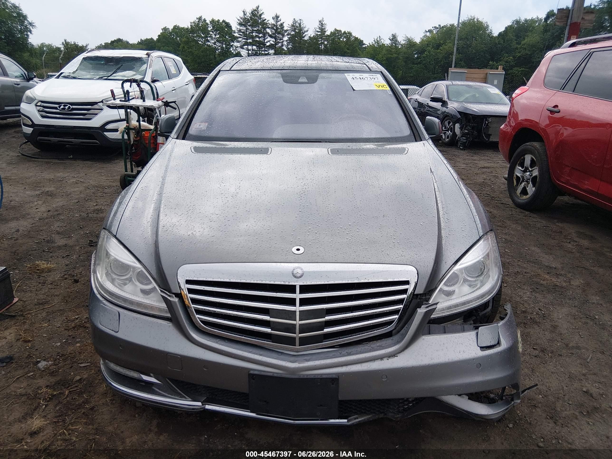 2013 Mercedes-benz S 550 4matic Silver vin: WDDNG9EB2DA535711
