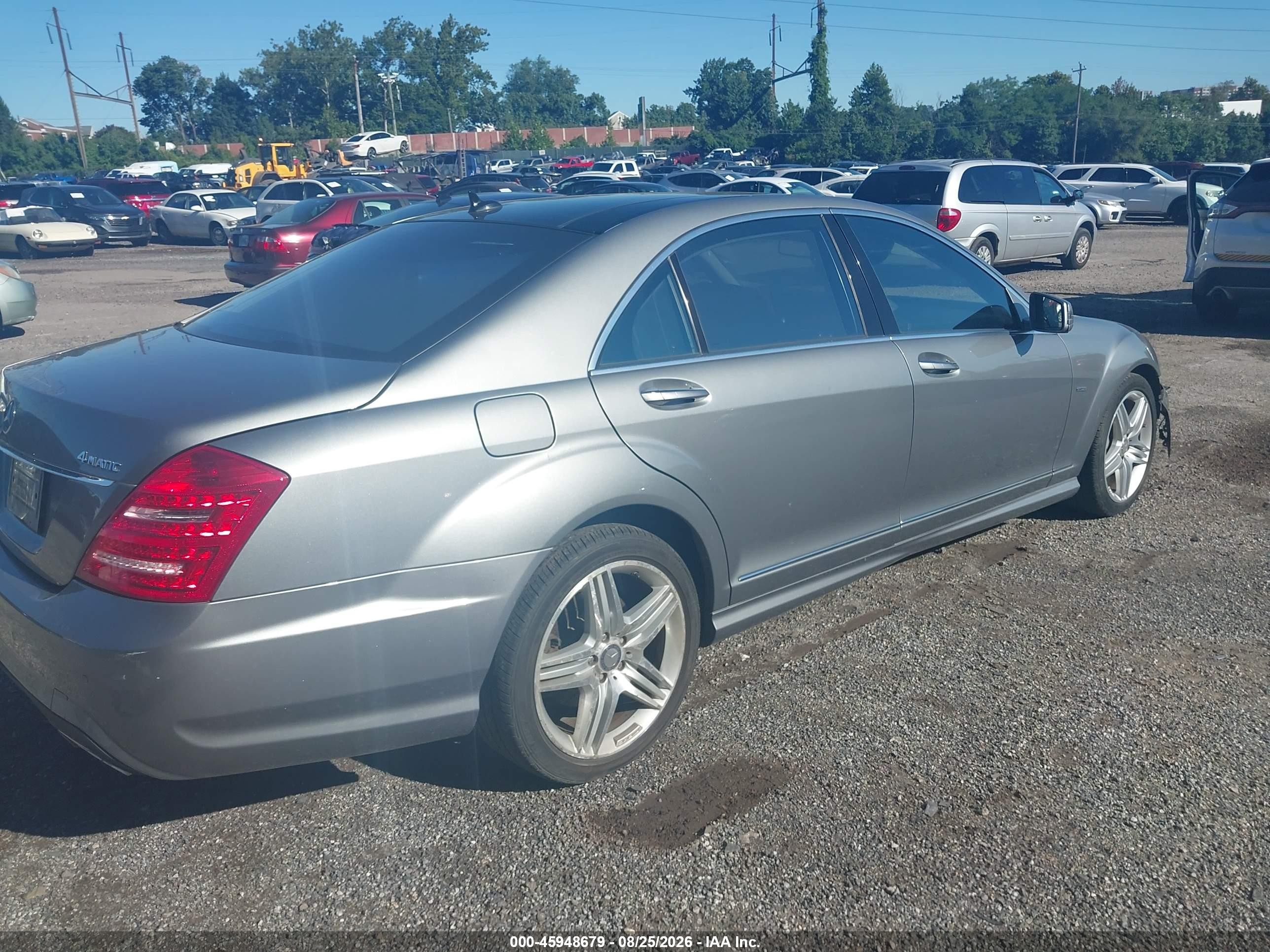 2012 Mercedes-benz S 550 4matic Gray vin: WDDNG9EB3CA468485