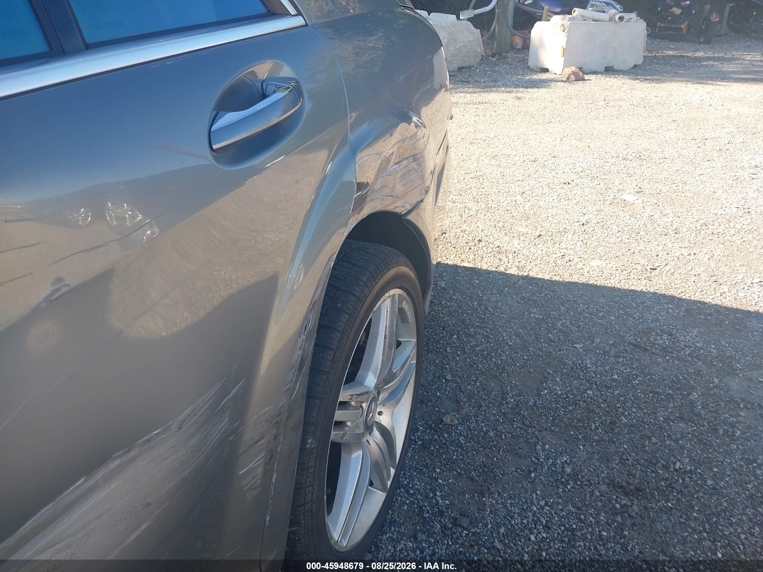 2012 Mercedes-benz S 550 4matic Gray vin: WDDNG9EB3CA468485