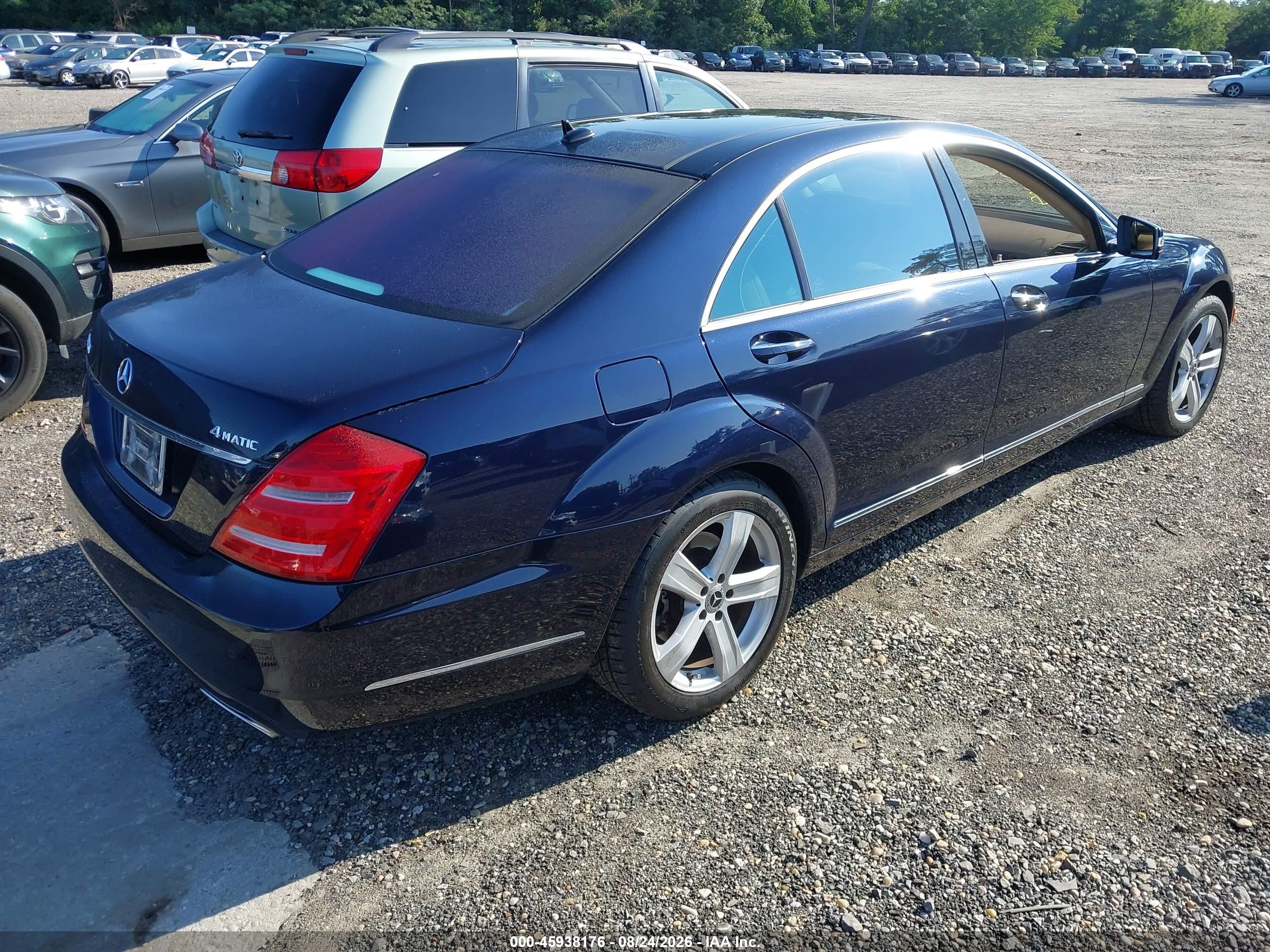 2013 Mercedes-benz S 550 4matic Синий vin: WDDNG9EB3DA528721