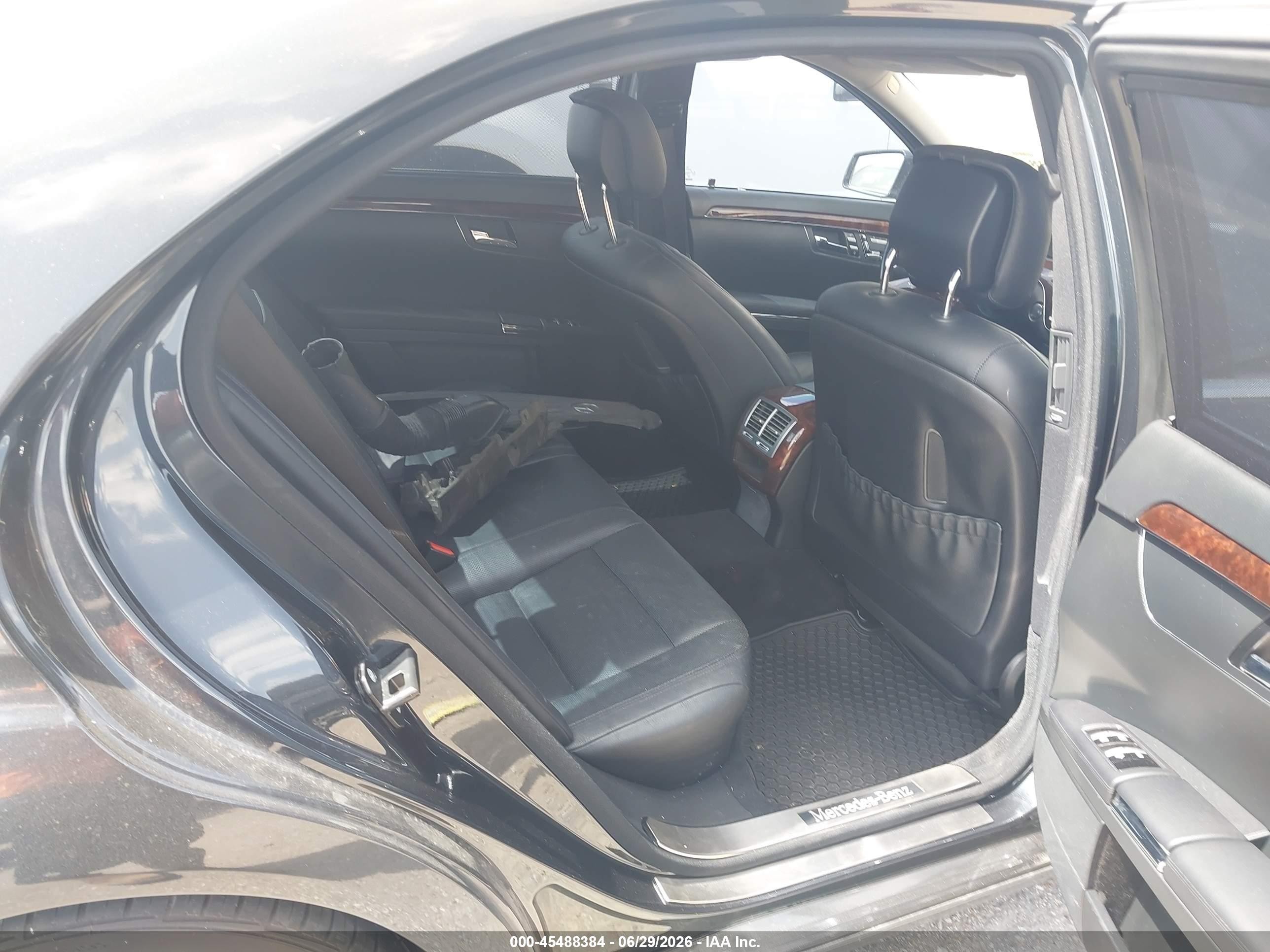 2013 Mercedes-benz S 550 4matic Black vin: WDDNG9EB3DA535409