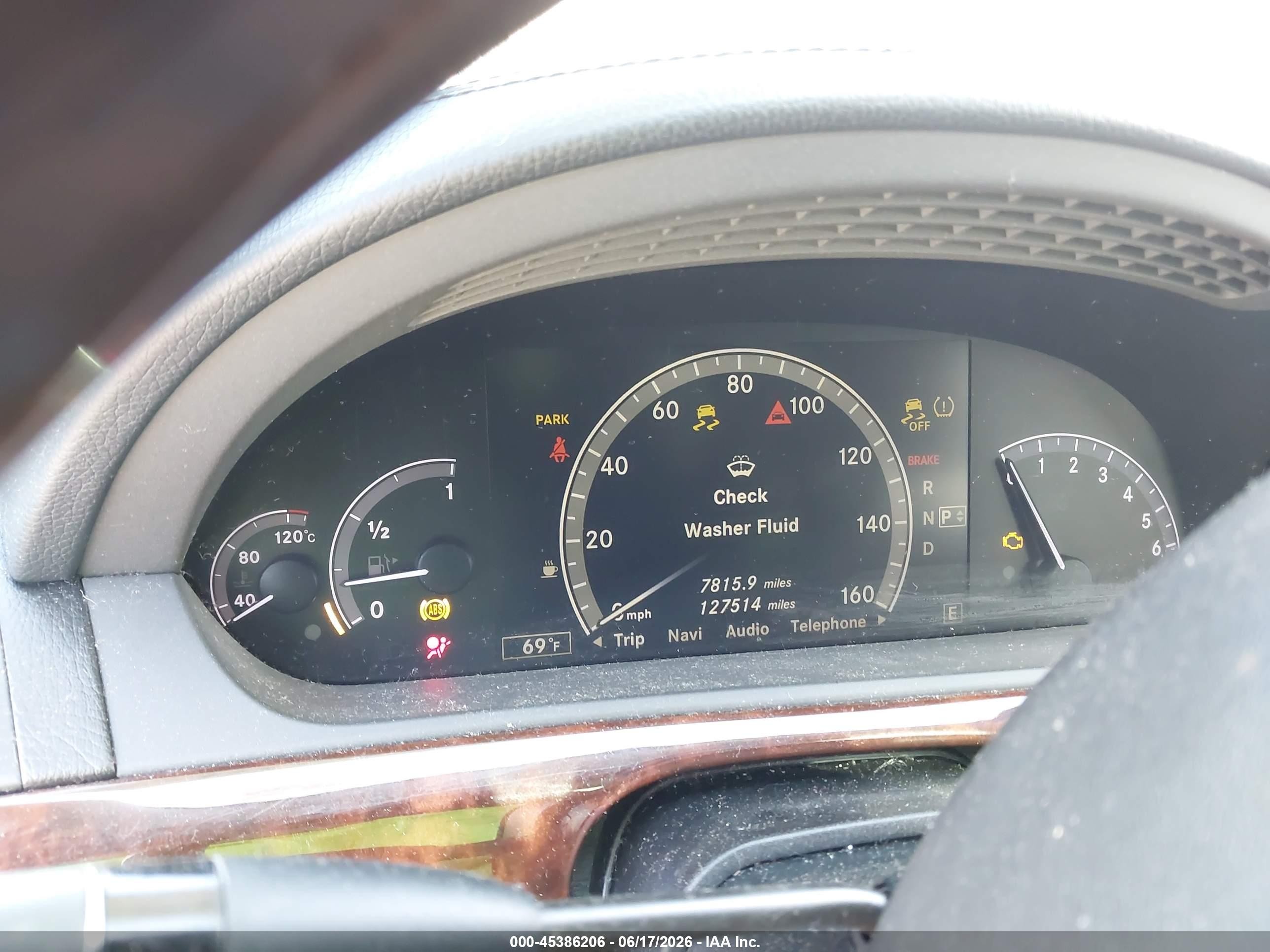2012 Mercedes-benz S 550 4matic Серебряный vin: WDDNG9EB4CA427699