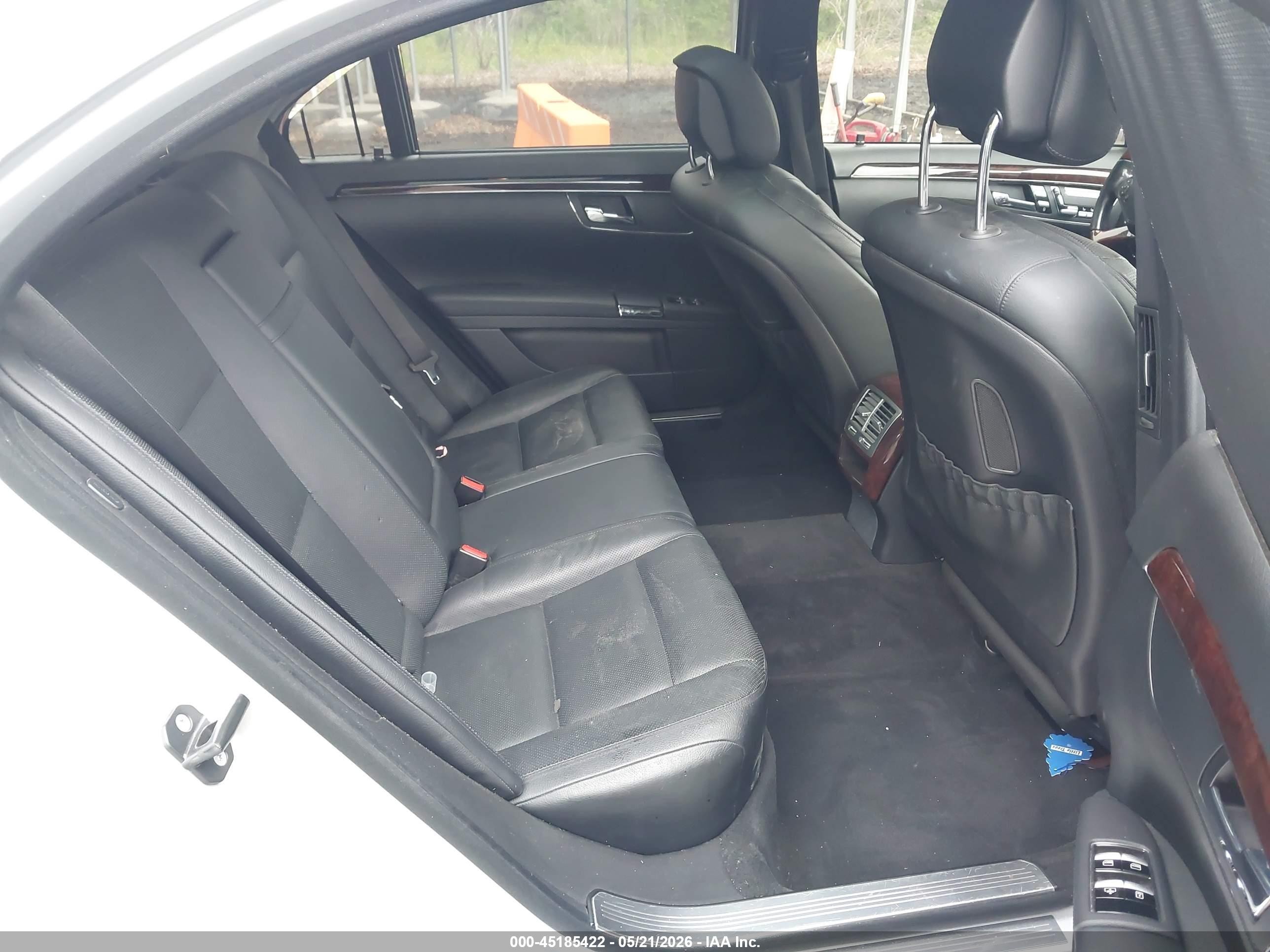 2012 Mercedes-benz S 550 4matic Silver vin: WDDNG9EB4CA470830