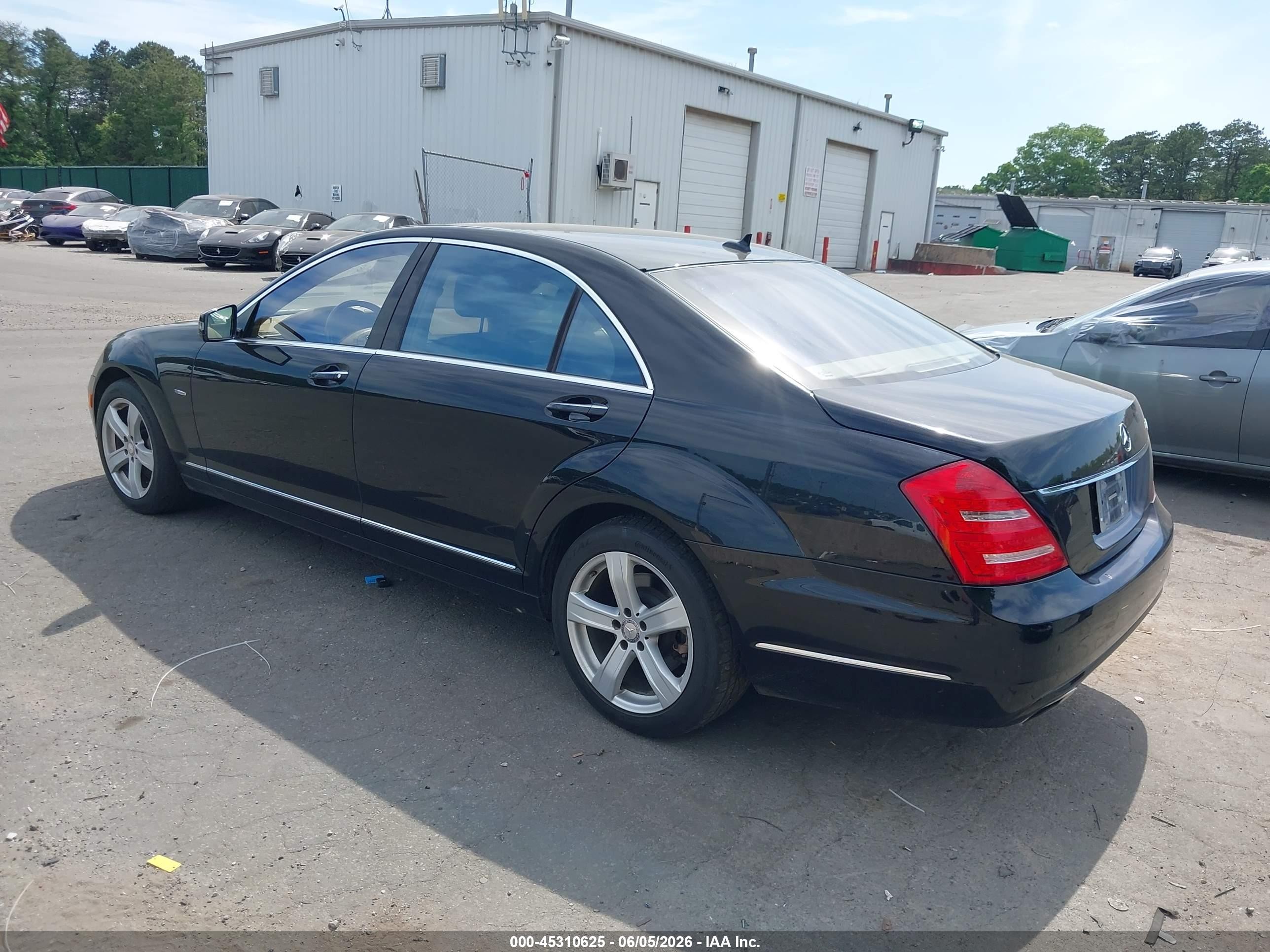 2012 Mercedes-benz S 550 4matic Black vin: WDDNG9EB4CA487515