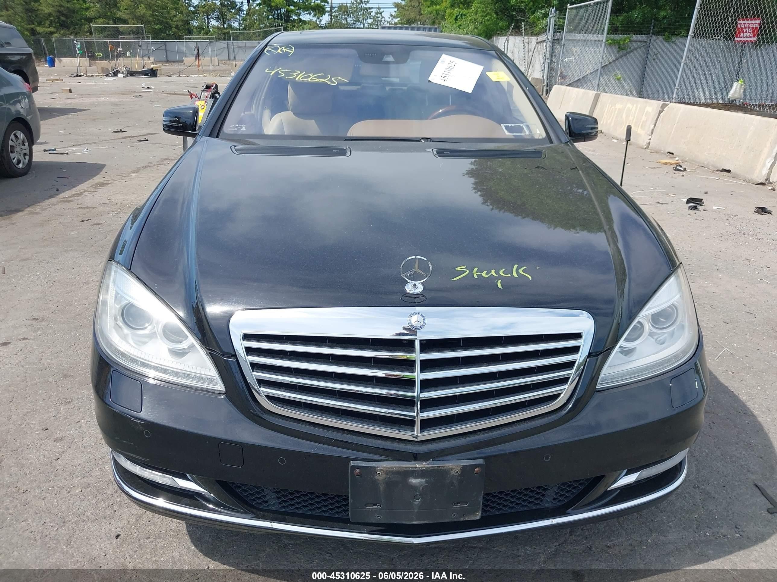 2012 Mercedes-benz S 550 4matic Black vin: WDDNG9EB4CA487515