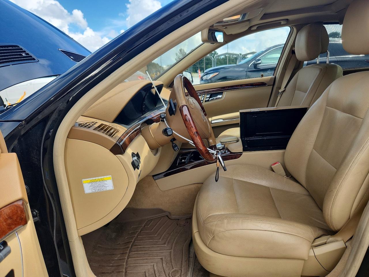 2013 Mercedes-benz S 550 4matic Black vin: WDDNG9EB4DA500751