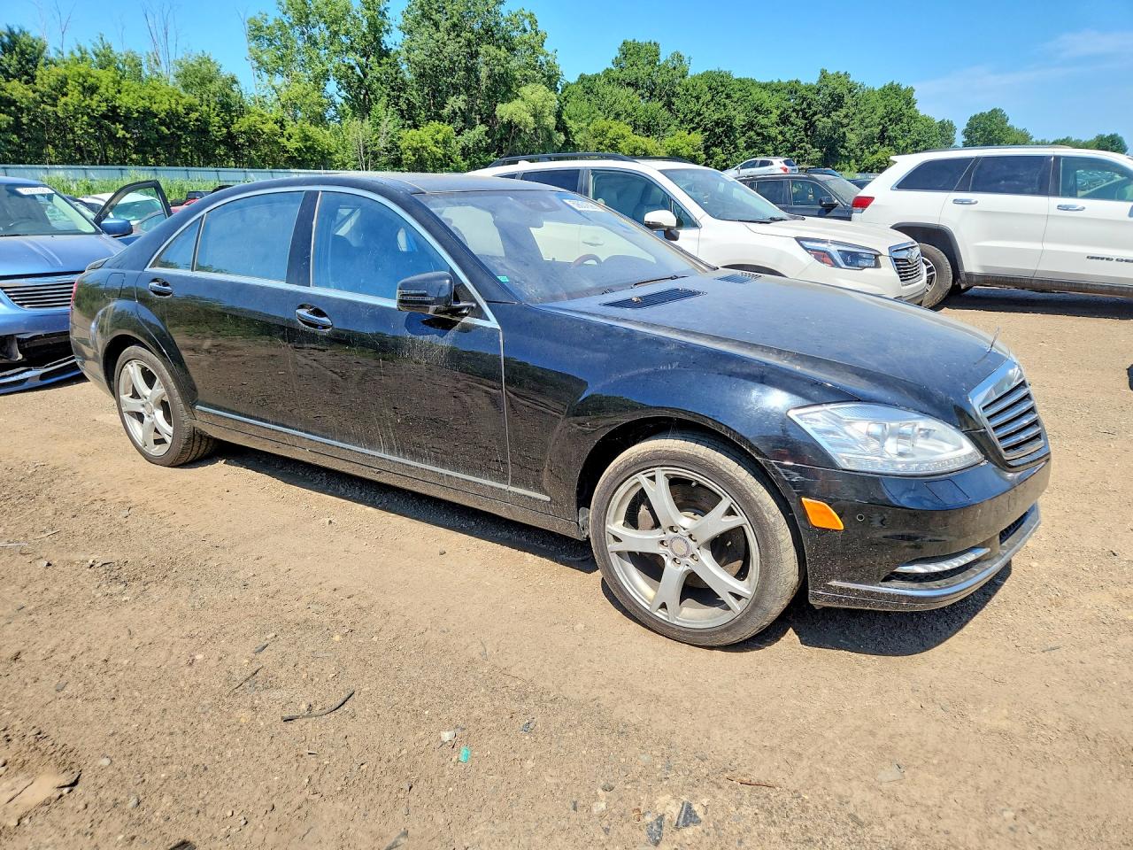 2013 Mercedes-benz S 550 4matic Черный vin: WDDNG9EB4DA507117