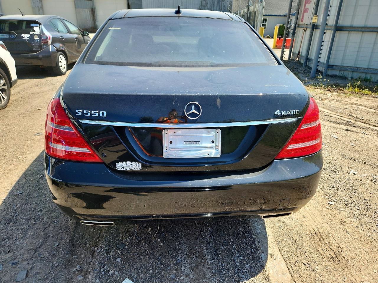 2013 Mercedes-benz S 550 4matic Черный vin: WDDNG9EB4DA507117