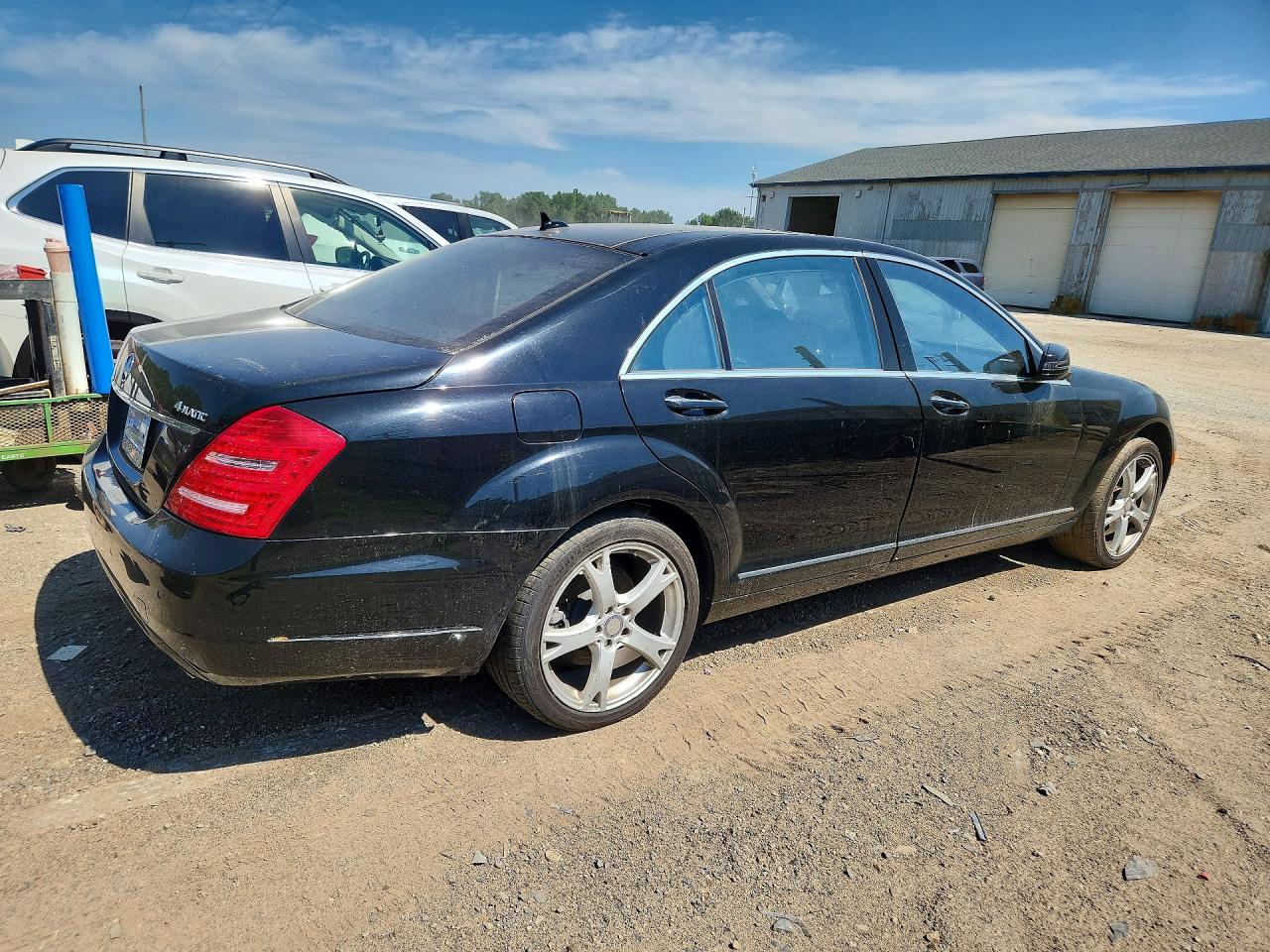 2013 Mercedes-benz S 550 4matic Черный vin: WDDNG9EB4DA507117