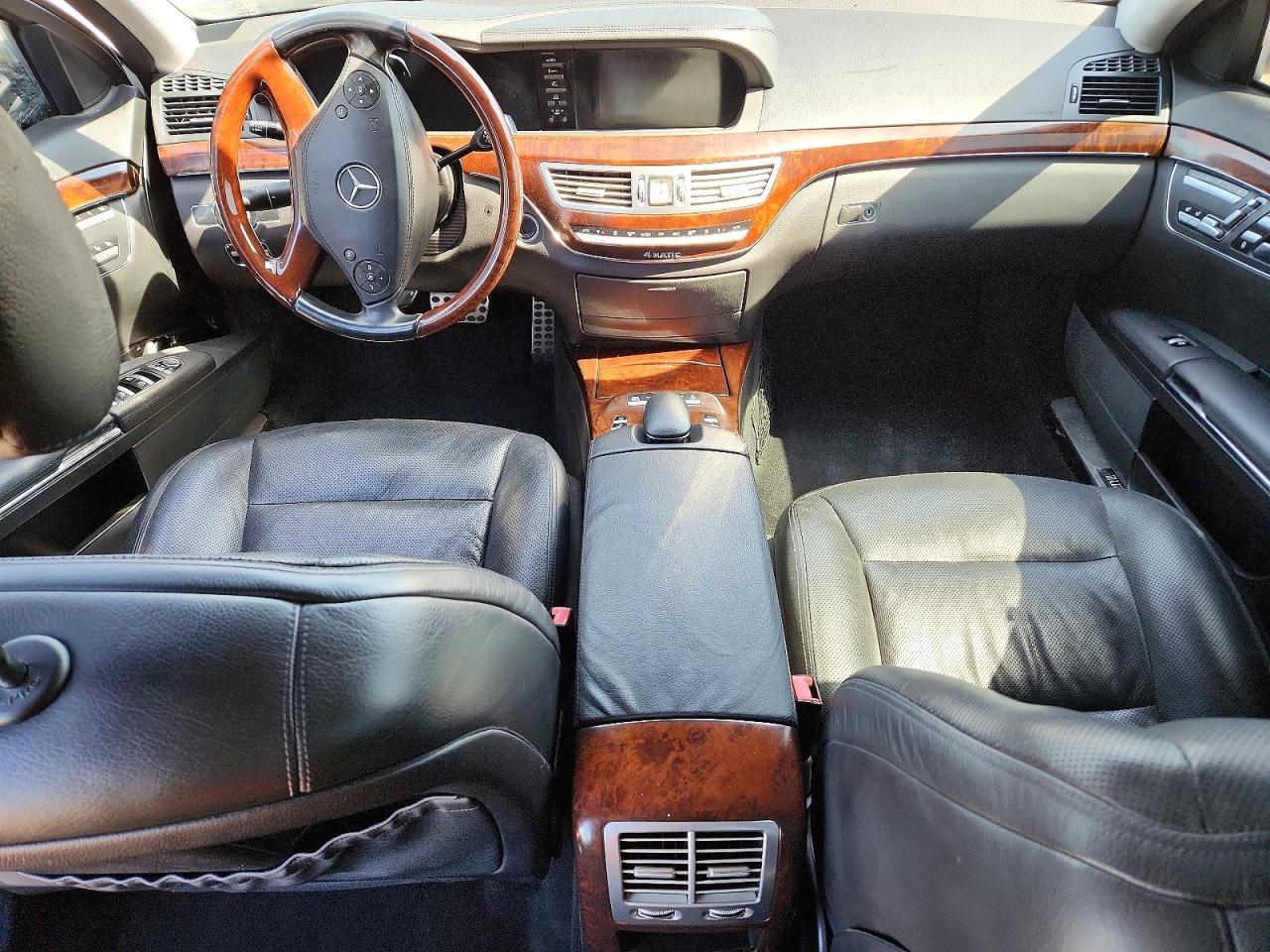 2013 Mercedes-benz S 550 4matic Gray vin: WDDNG9EB4DA532714