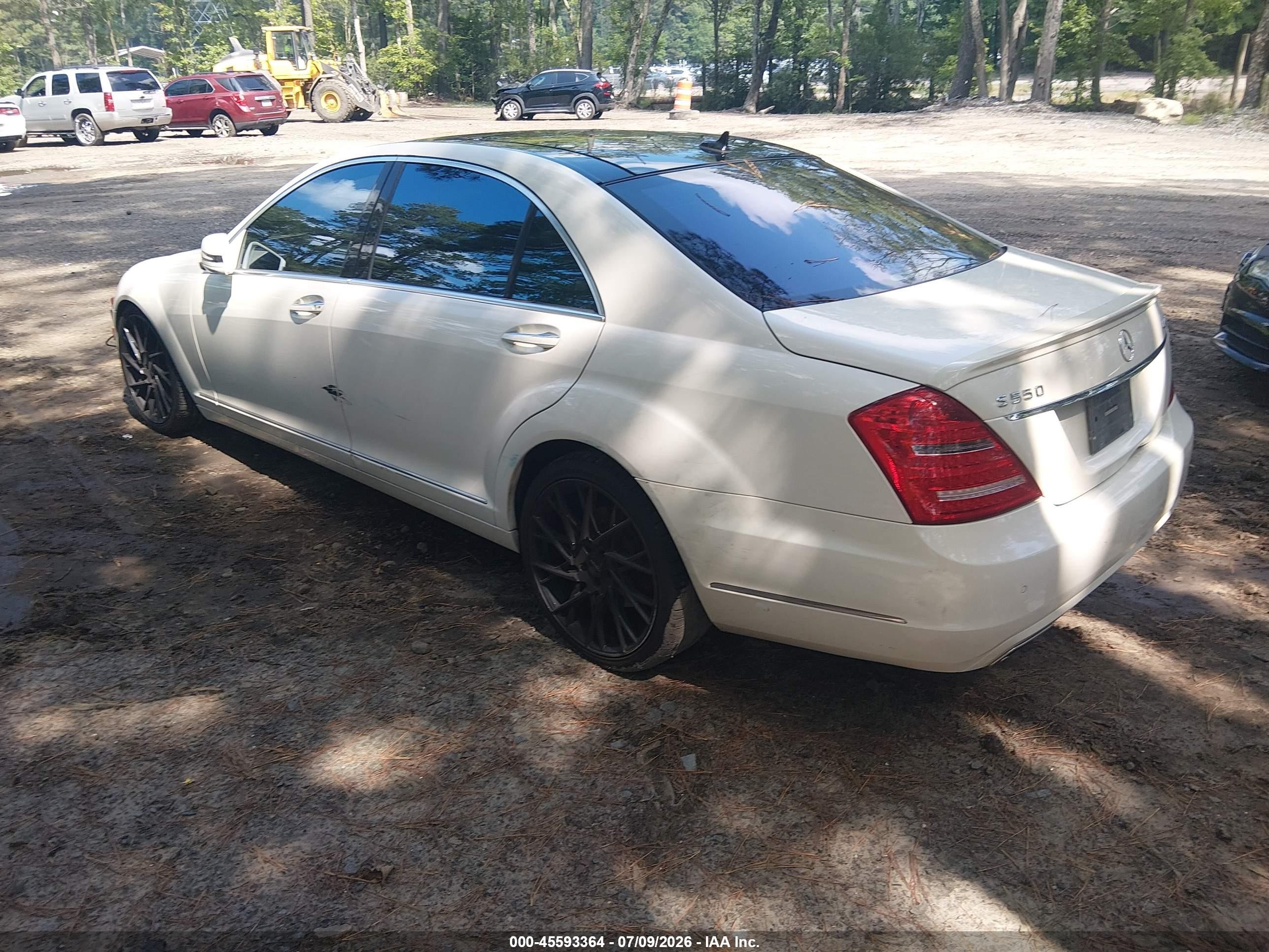 2013 Mercedes-benz S 550 4matic White vin: WDDNG9EB4DA534334
