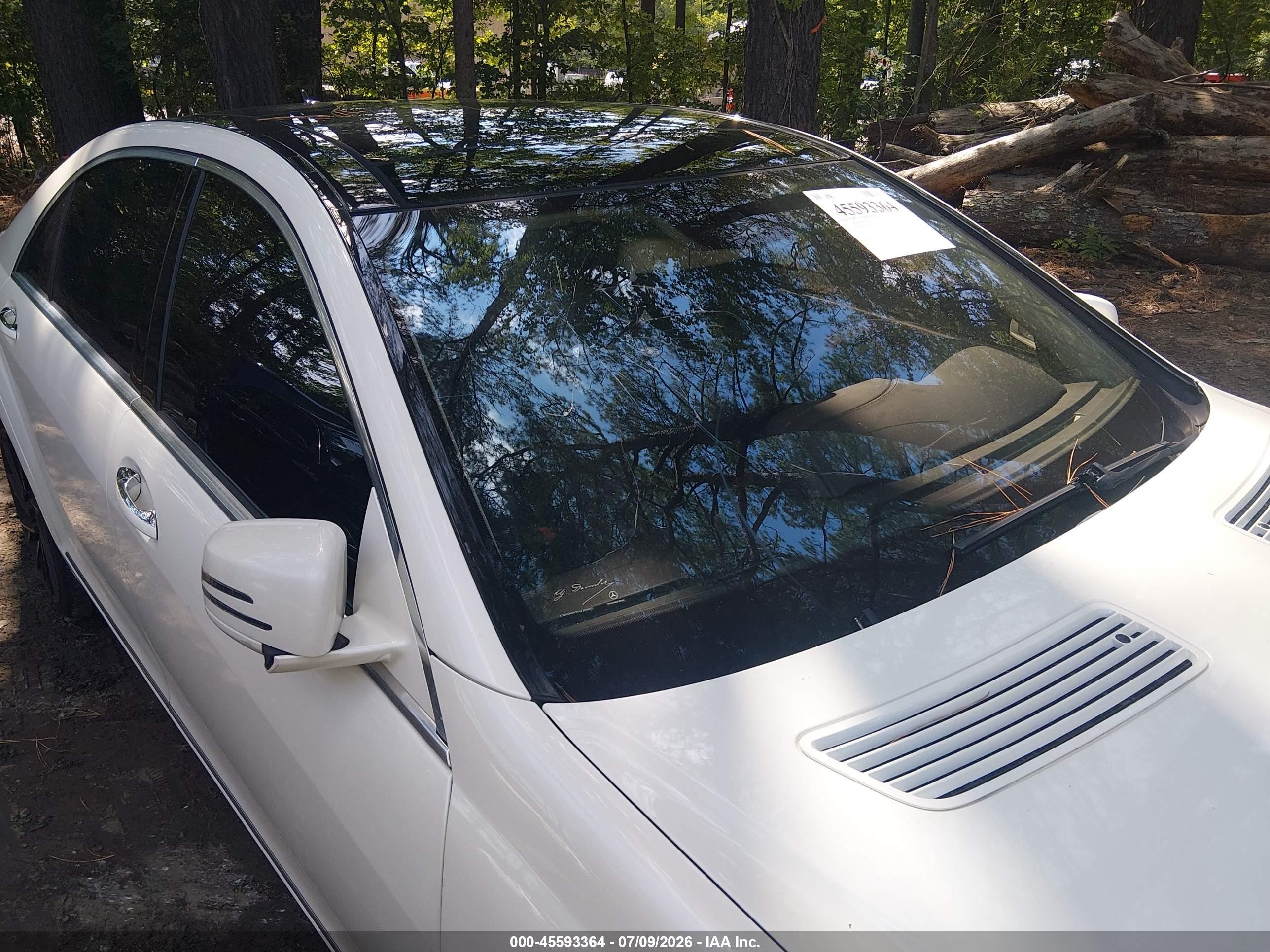 2013 Mercedes-benz S 550 4matic White vin: WDDNG9EB4DA534334