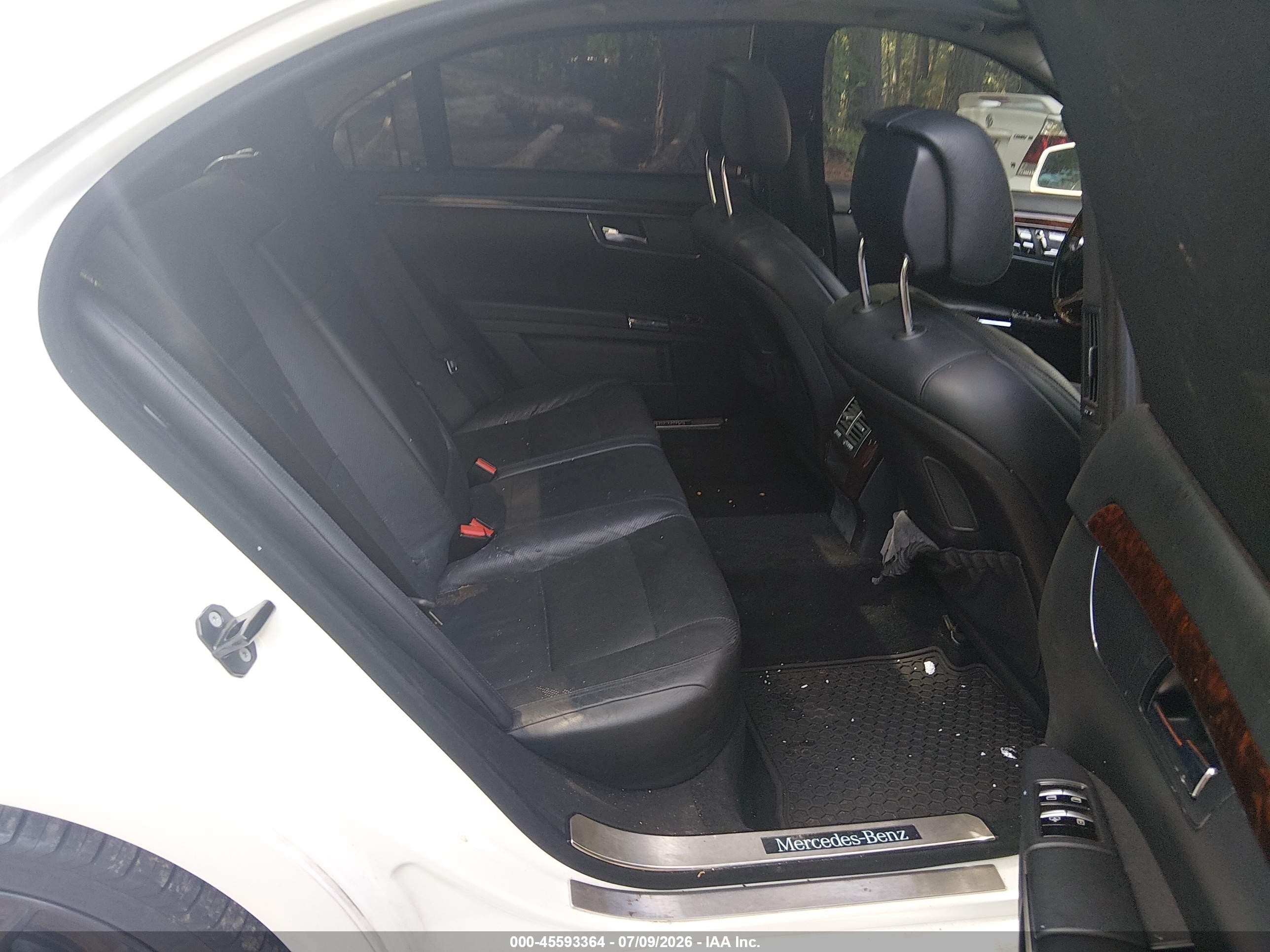2013 Mercedes-benz S 550 4matic White vin: WDDNG9EB4DA534334