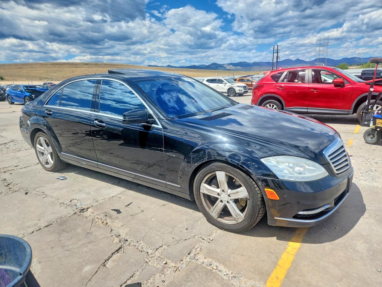 2012 Mercedes-benz S 550 4matic Черный vin: WDDNG9EB5CA425640