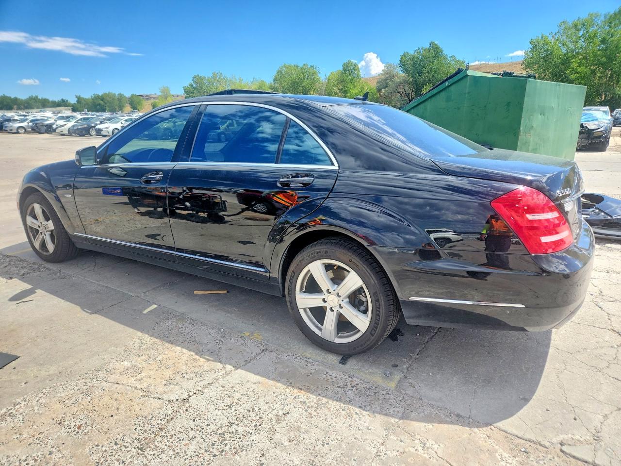 2012 Mercedes-benz S 550 4matic Черный vin: WDDNG9EB5CA425640