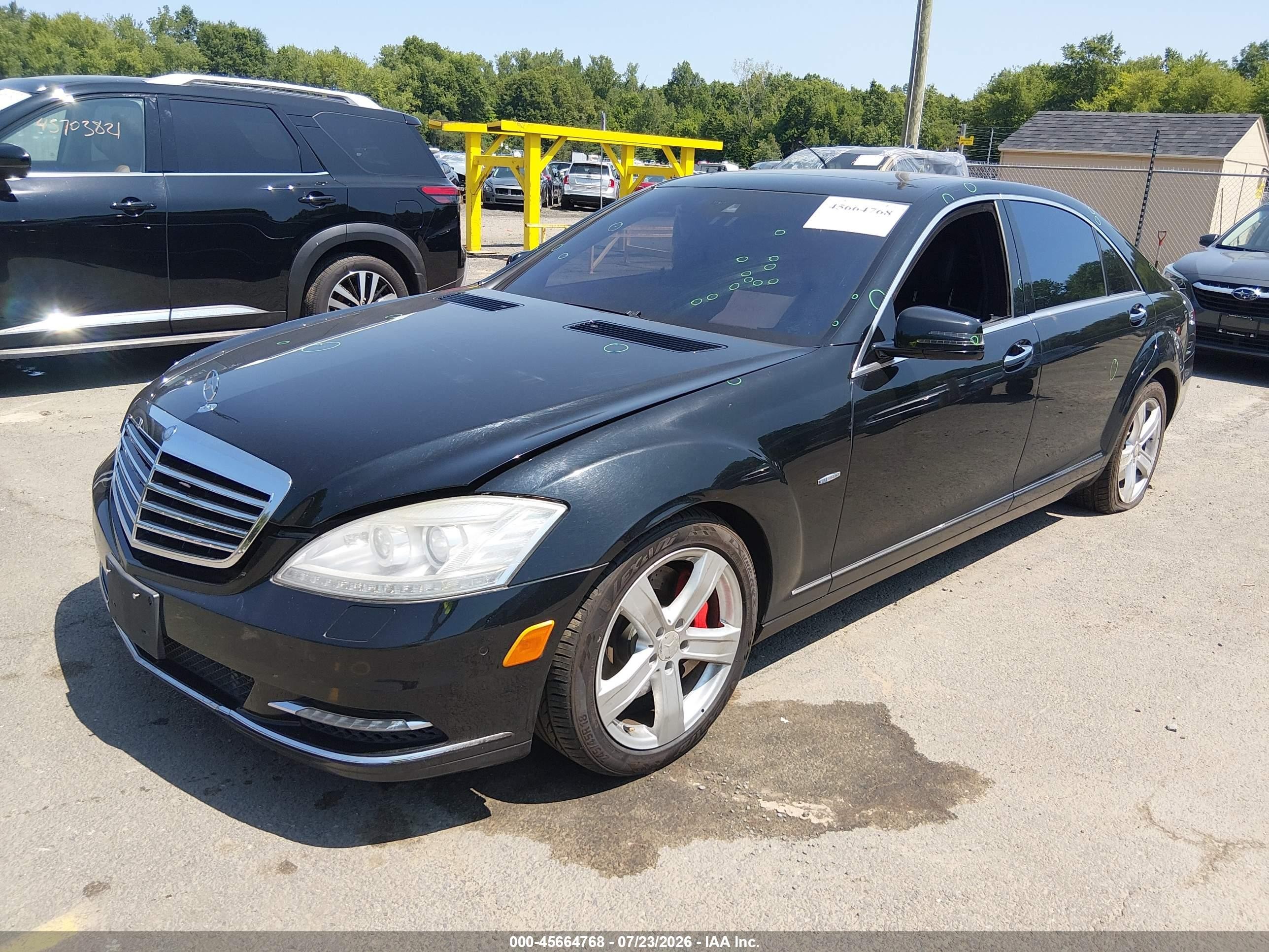 2012 Mercedes-benz S 550 4matic Black vin: WDDNG9EB5CA478127