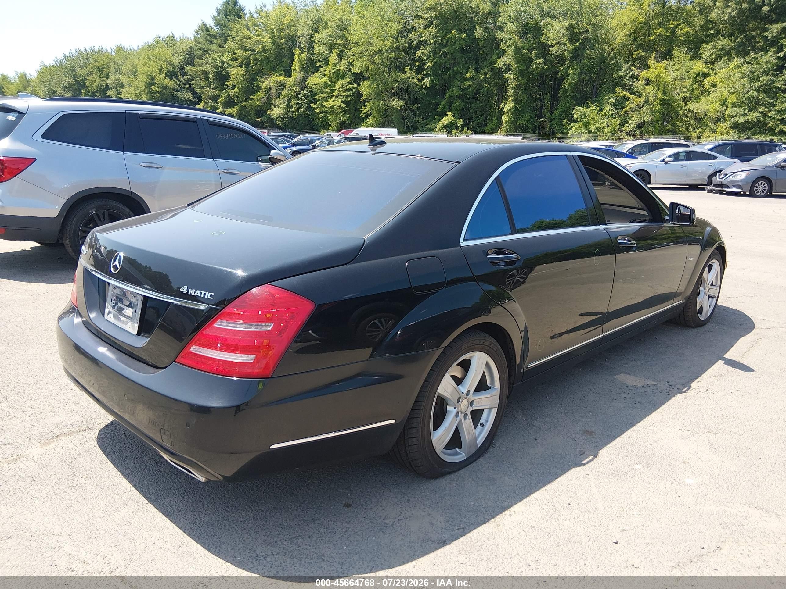 2012 Mercedes-benz S 550 4matic Black vin: WDDNG9EB5CA478127