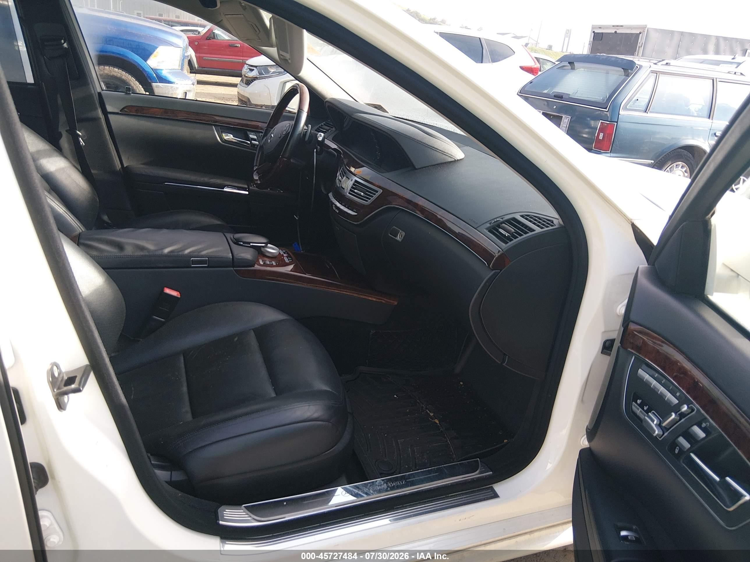 2013 Mercedes-benz S 550 4matic White vin: WDDNG9EB5DA507353