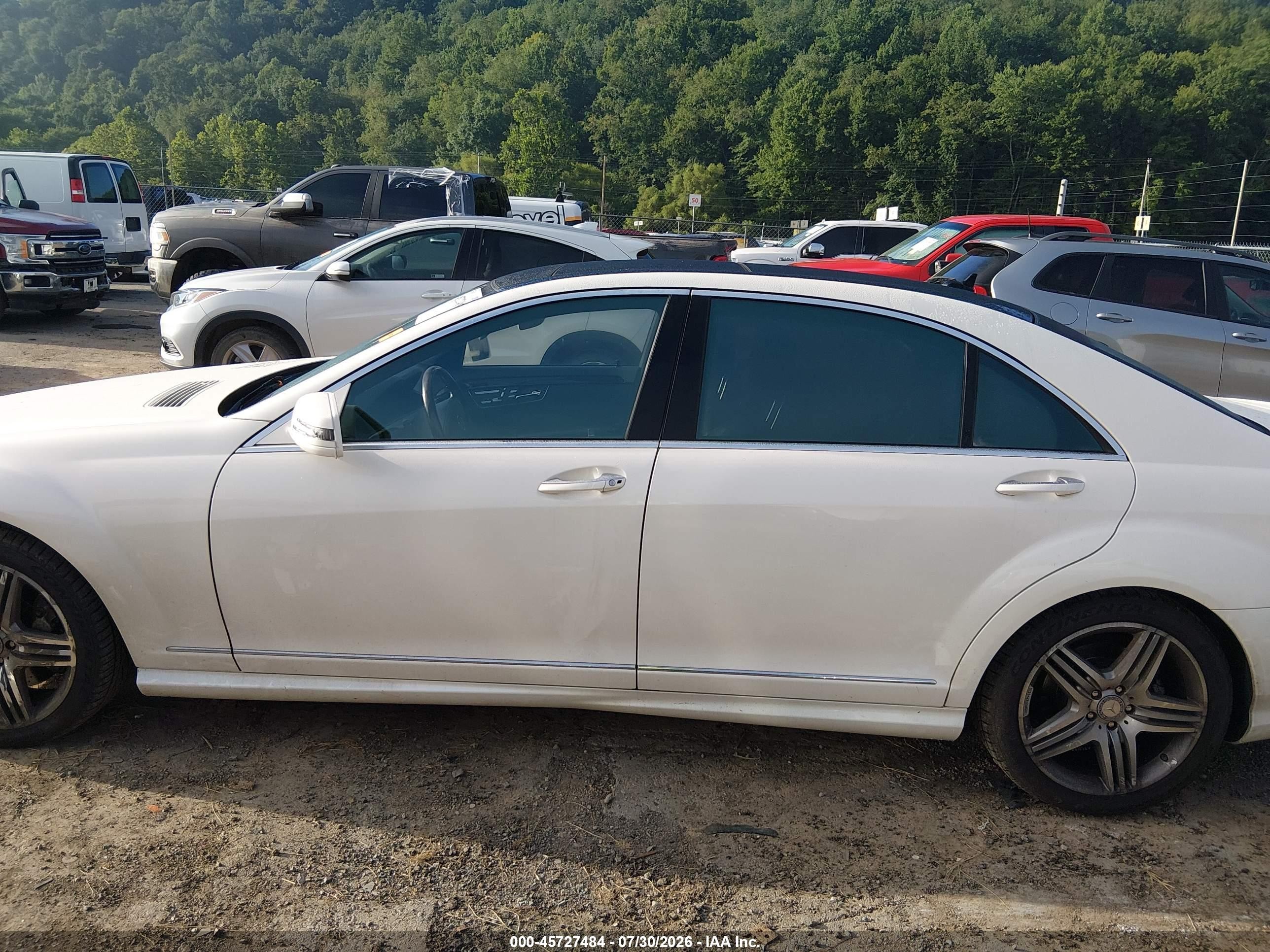 2013 Mercedes-benz S 550 4matic White vin: WDDNG9EB5DA507353