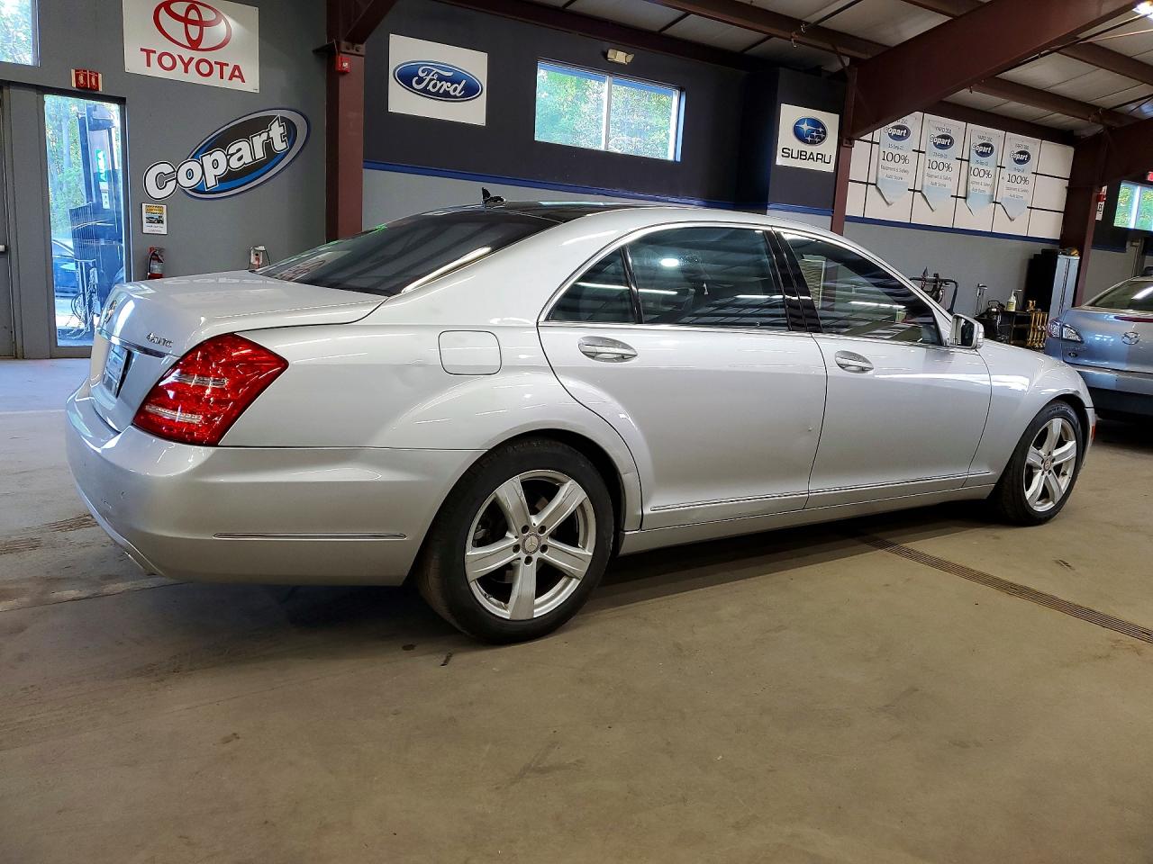 2013 Mercedes-benz S 550 4matic Silver vin: WDDNG9EB5DA514223