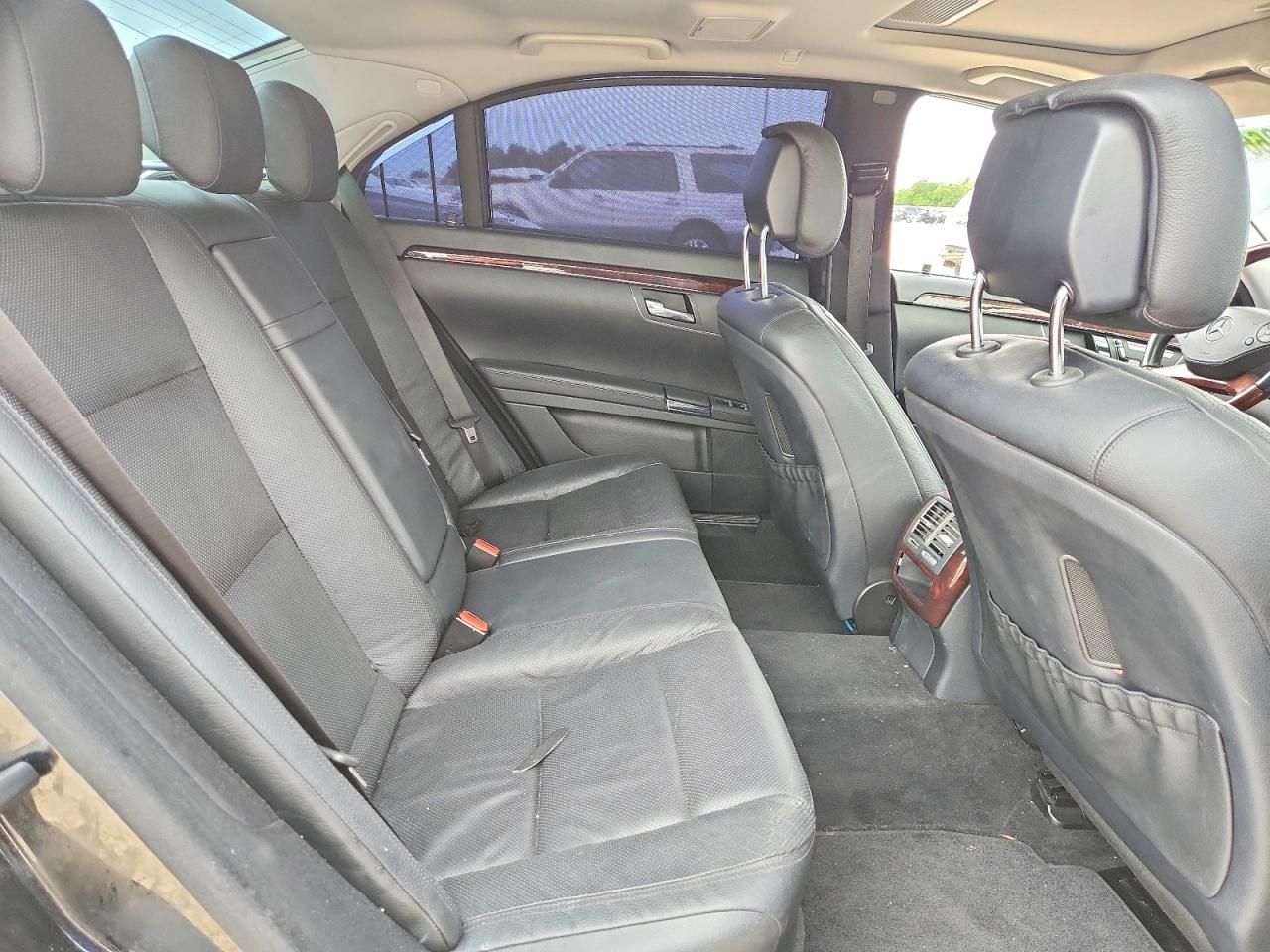 2012 Mercedes-benz S 550 4matic Black vin: WDDNG9EB6CA435447