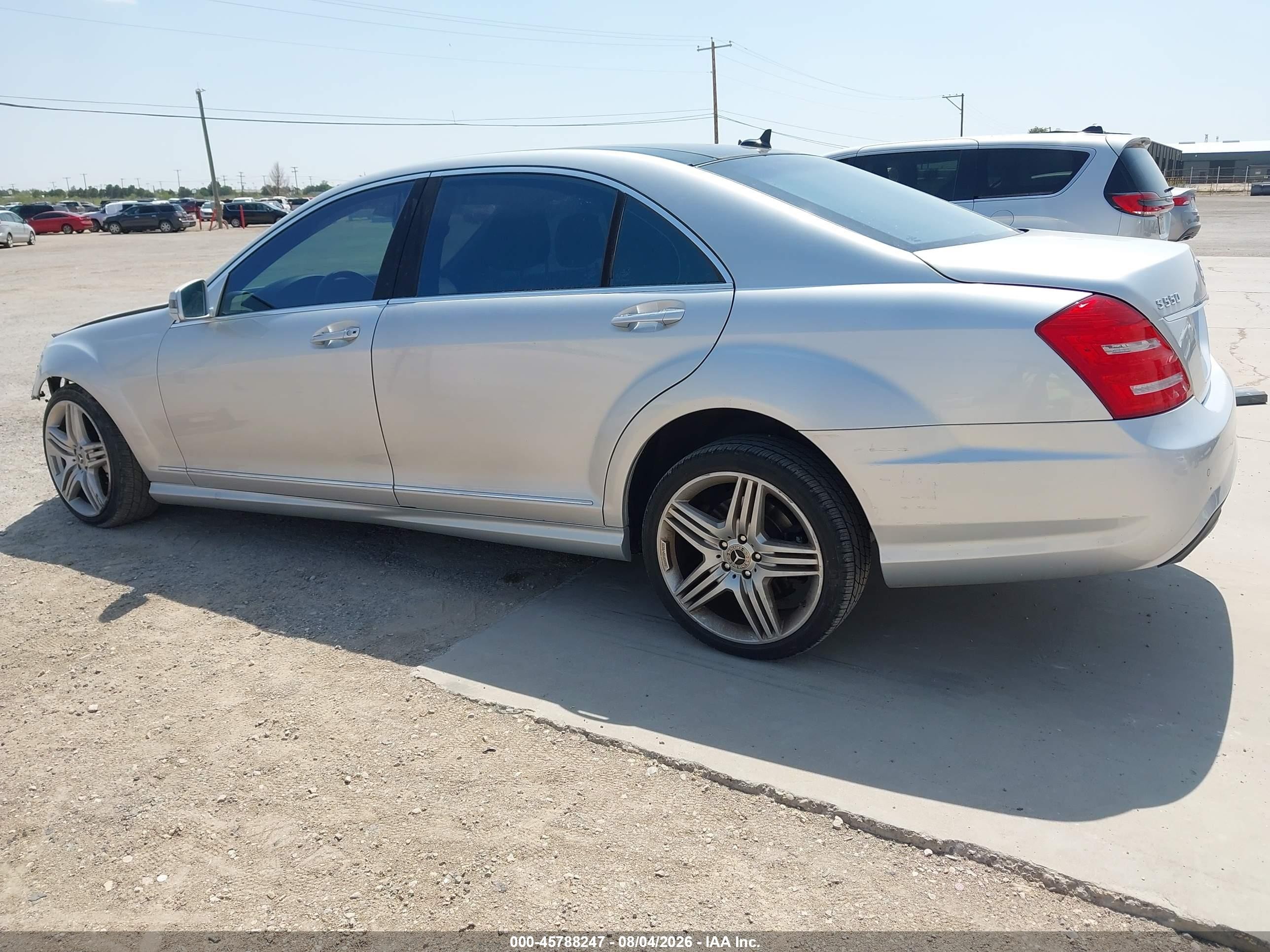 2013 Mercedes-benz S 550 4matic Silver vin: WDDNG9EB6DA495469