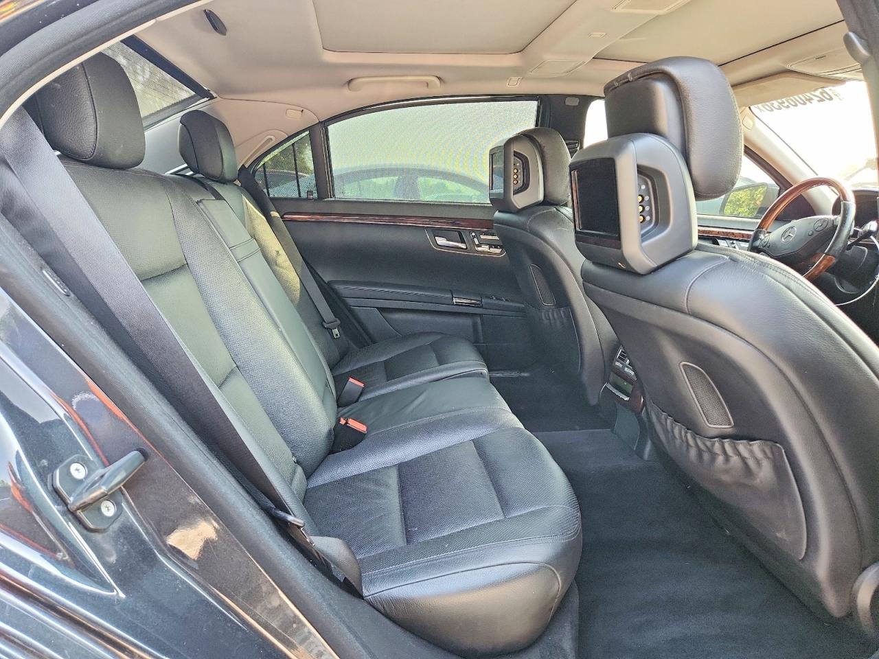 2012 Mercedes-benz S 550 4matic Black vin: WDDNG9EB7CA448546