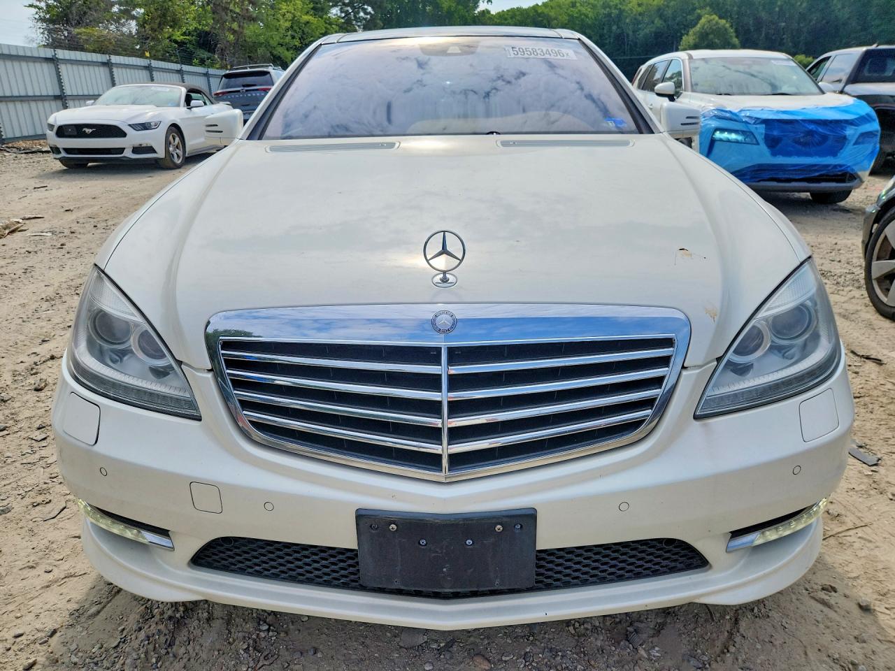 2012 Mercedes-benz S 550 4matic Белый vin: WDDNG9EB7CA464763